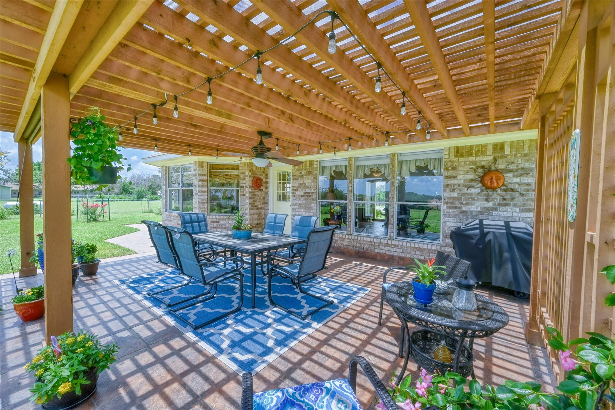 Image 17 of 40 For 504 Avenue N