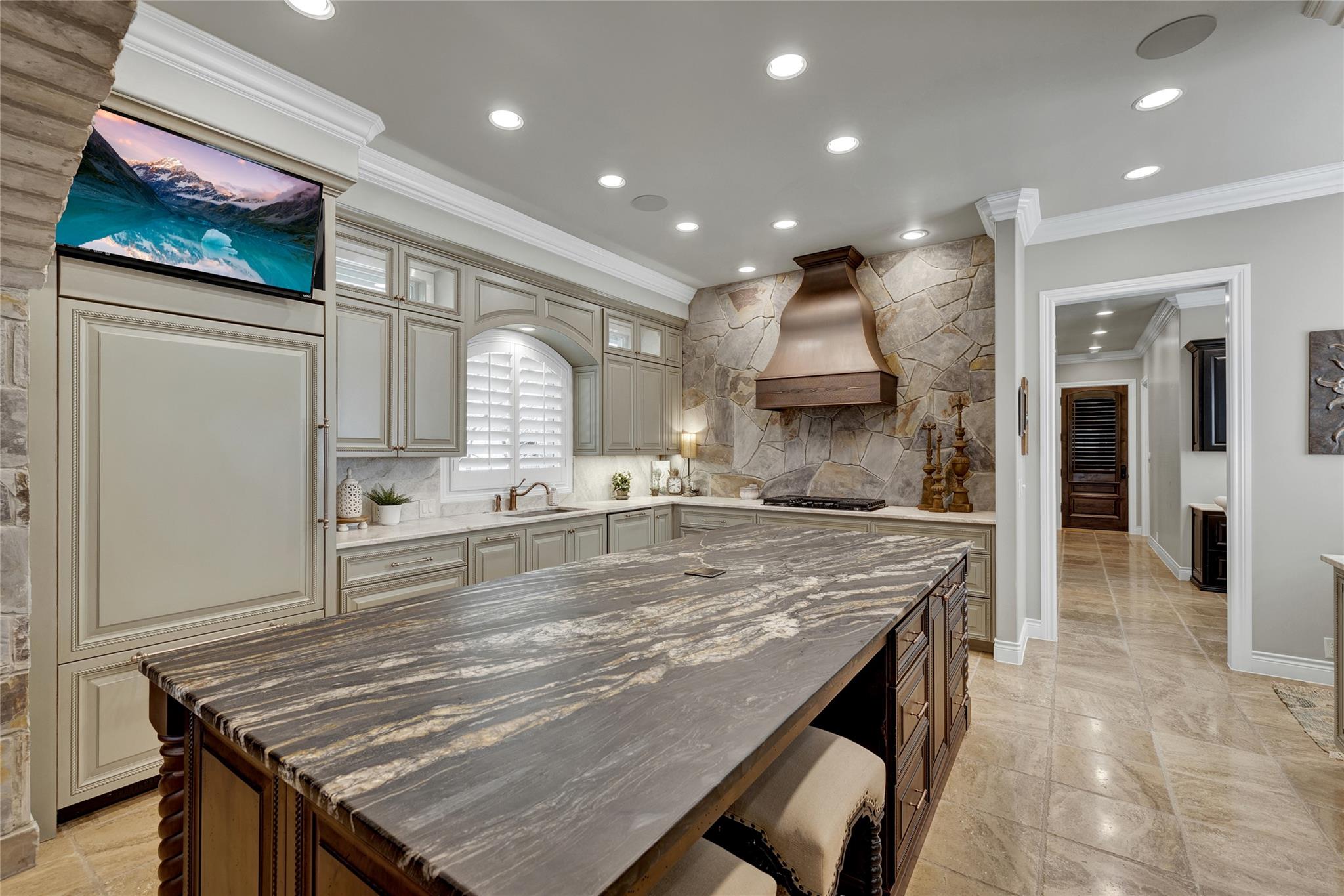 Image 11 of 40 For 1379 Bellesop Blvd