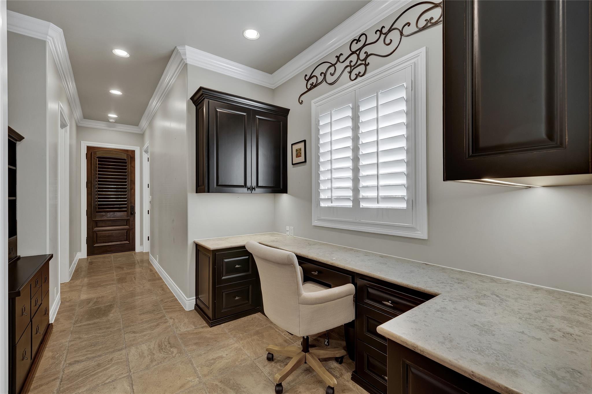 Image 13 of 40 For 1379 Bellesop Blvd