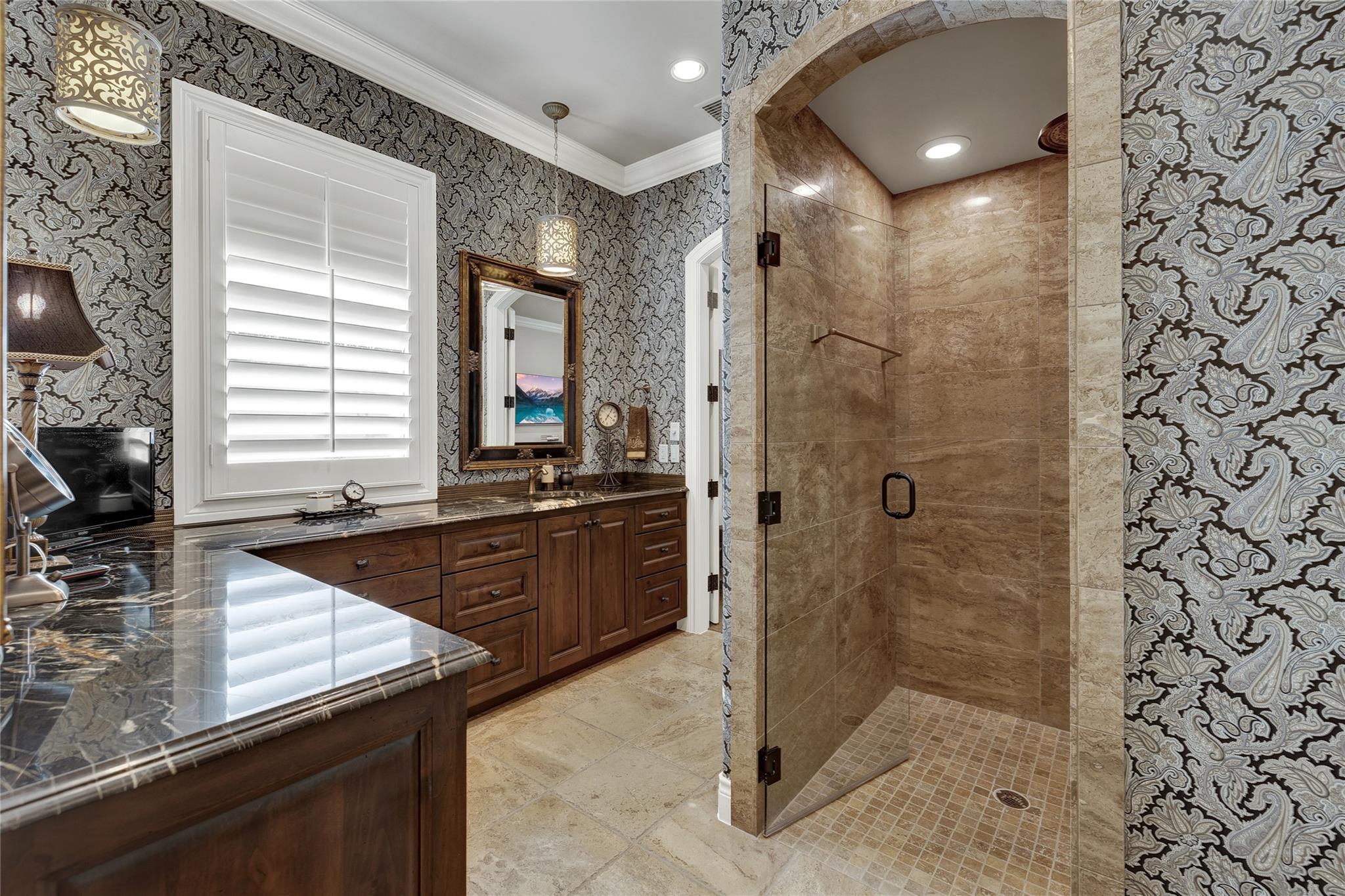 Image 18 of 40 For 1379 Bellesop Blvd