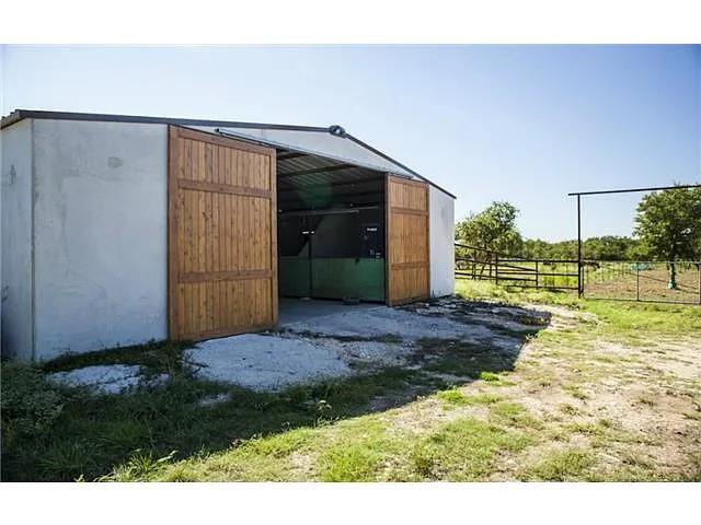 Image 25 of 32 For 3050 County Road 255