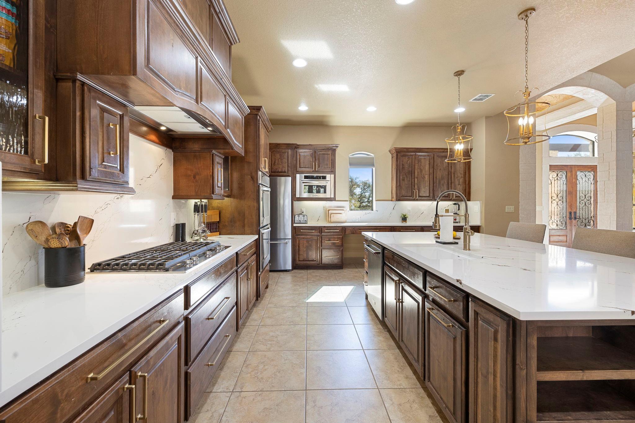 Image 12 of 40 For 1941 Canyon Curve Curv