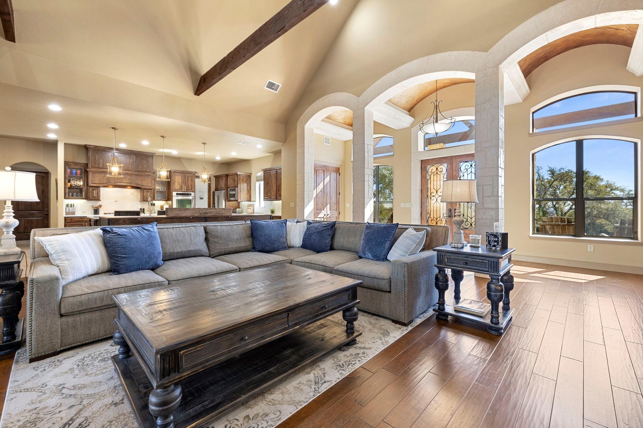 Image 8 of 40 For 1941 Canyon Curve Curv