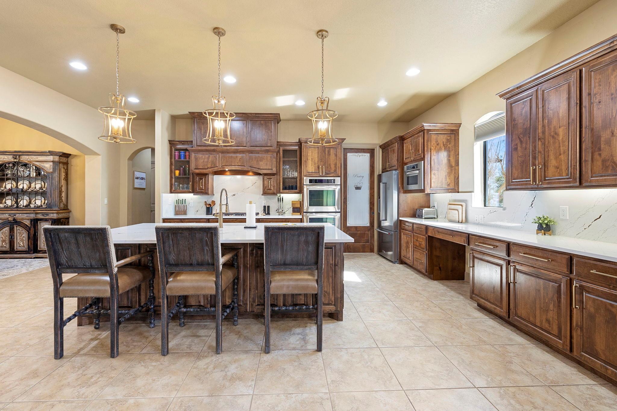 Image 9 of 40 For 1941 Canyon Curve Curv