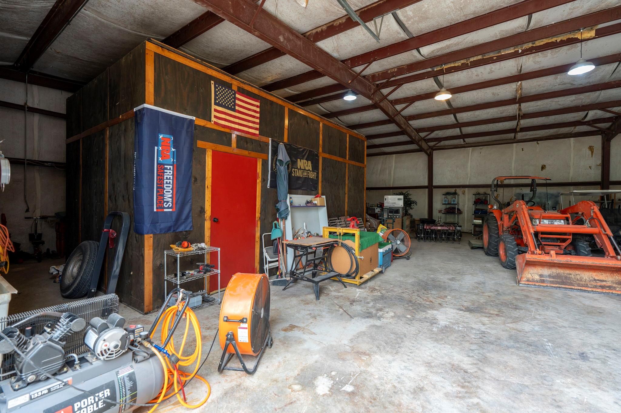 Image 33 of 40 For 966 County Road 439 Rd
