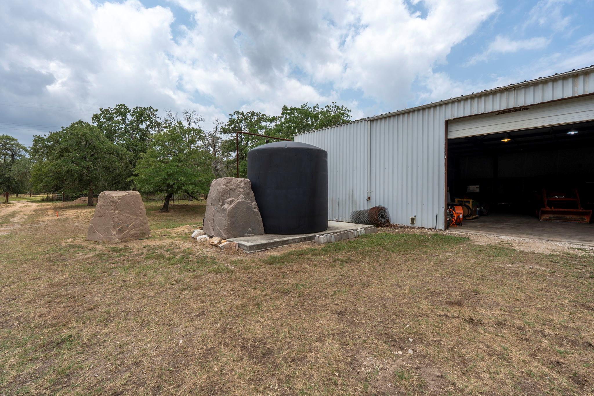 Image 35 of 40 For 966 County Road 439 Rd