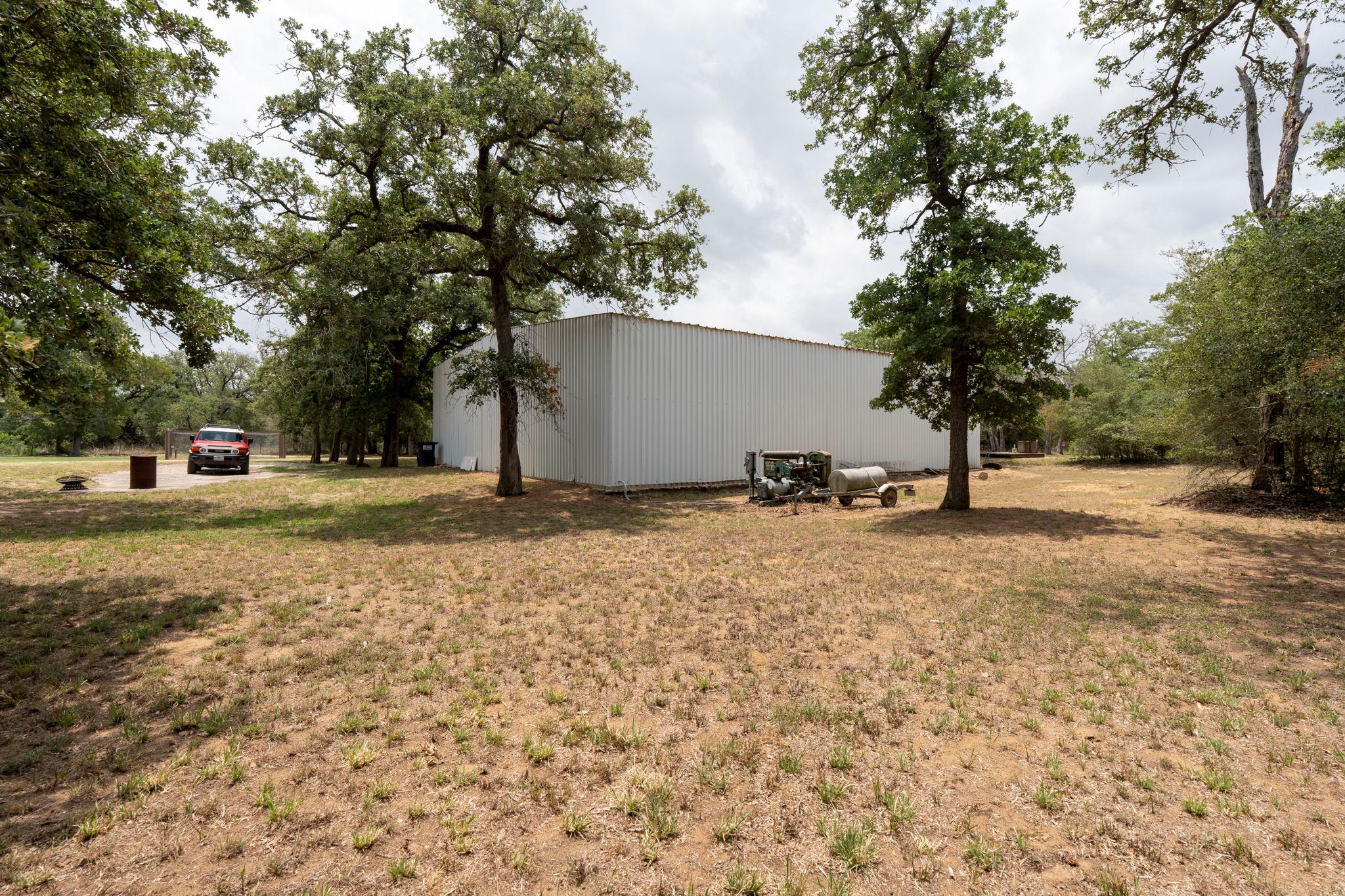 Image 37 of 40 For 966 County Road 439 Rd