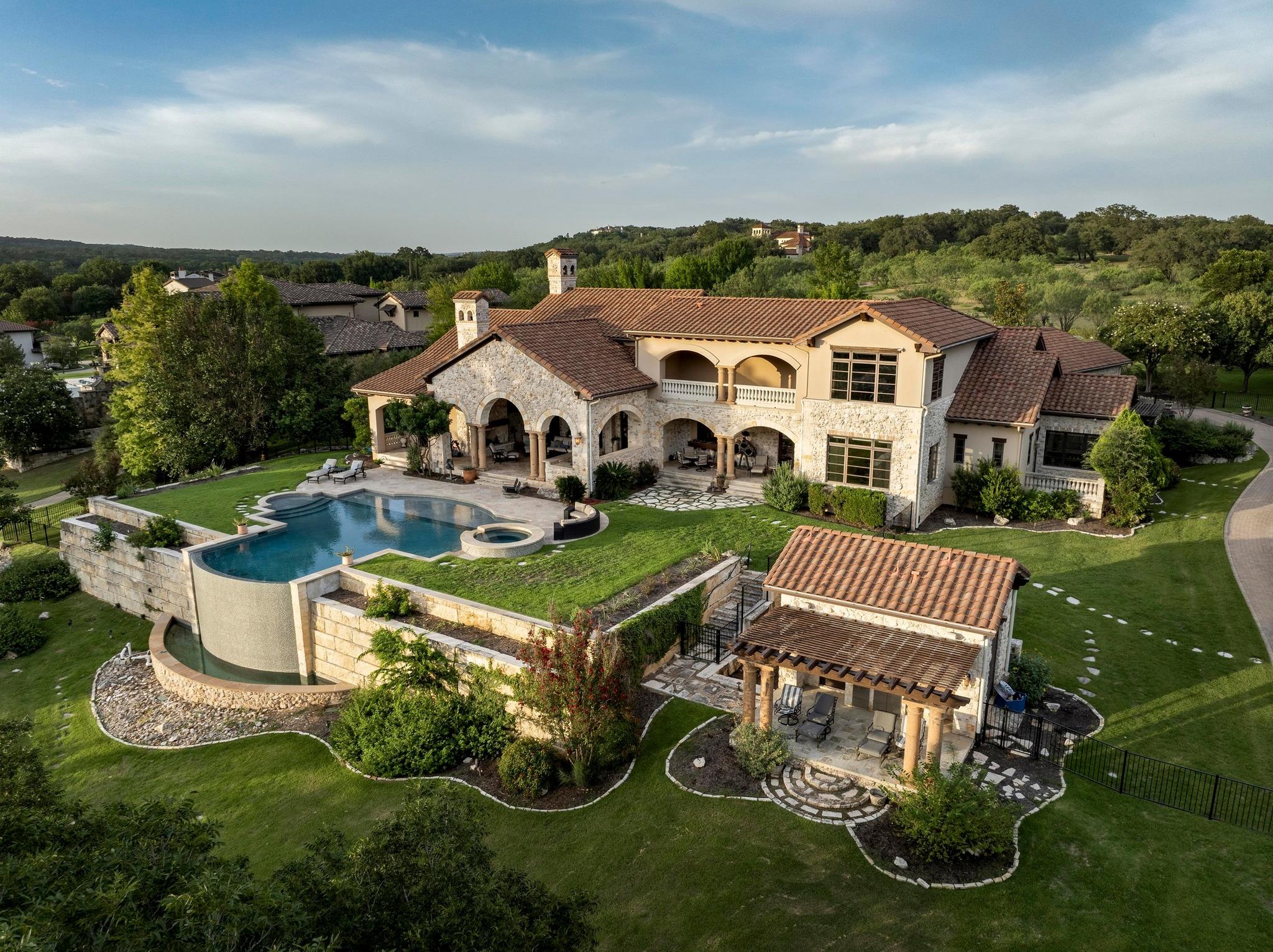 Image 2 of 39 For 13322 Shore Vista Dr