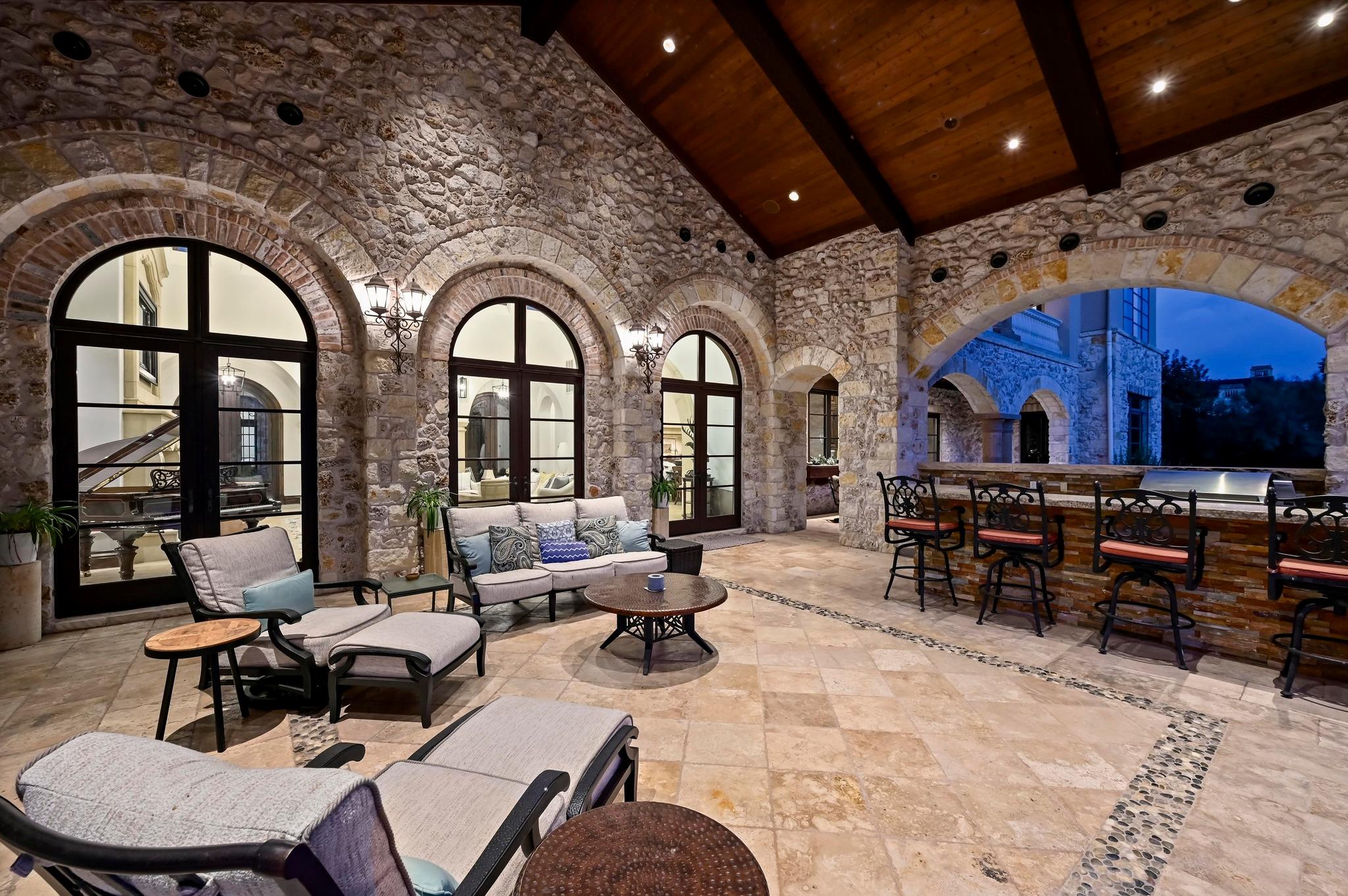 Image 31 of 39 For 13322 Shore Vista Dr