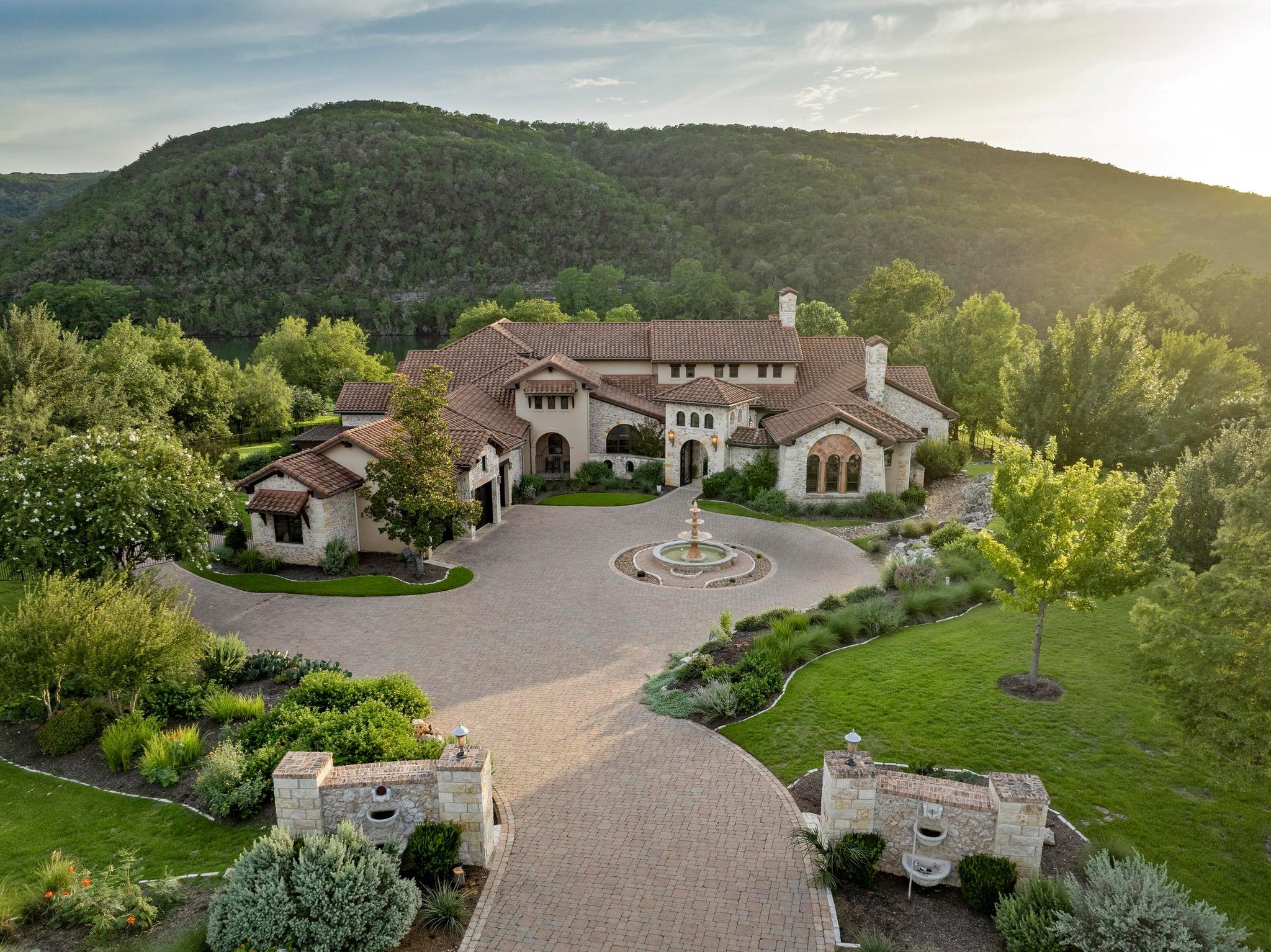 Image 38 of 39 For 13322 Shore Vista Dr