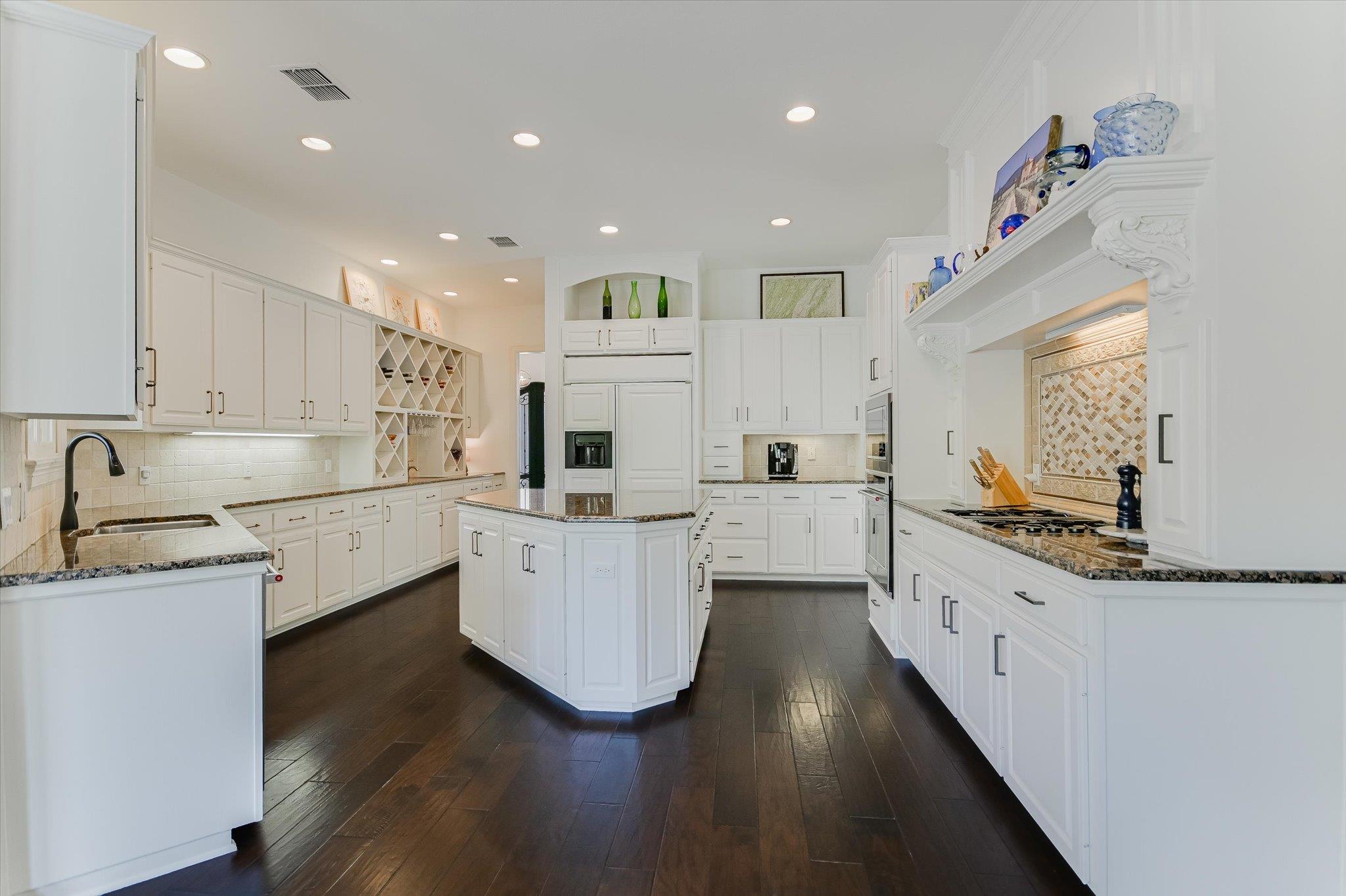 Image 9 of 31 For 2901 Maravillas Loop