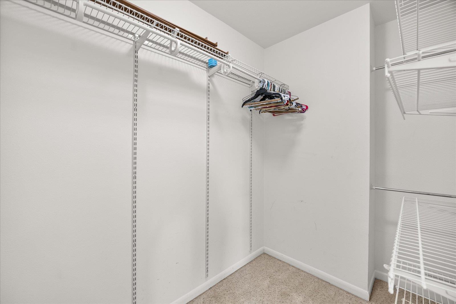 Image 21 of 38 For 711 Creek Rd