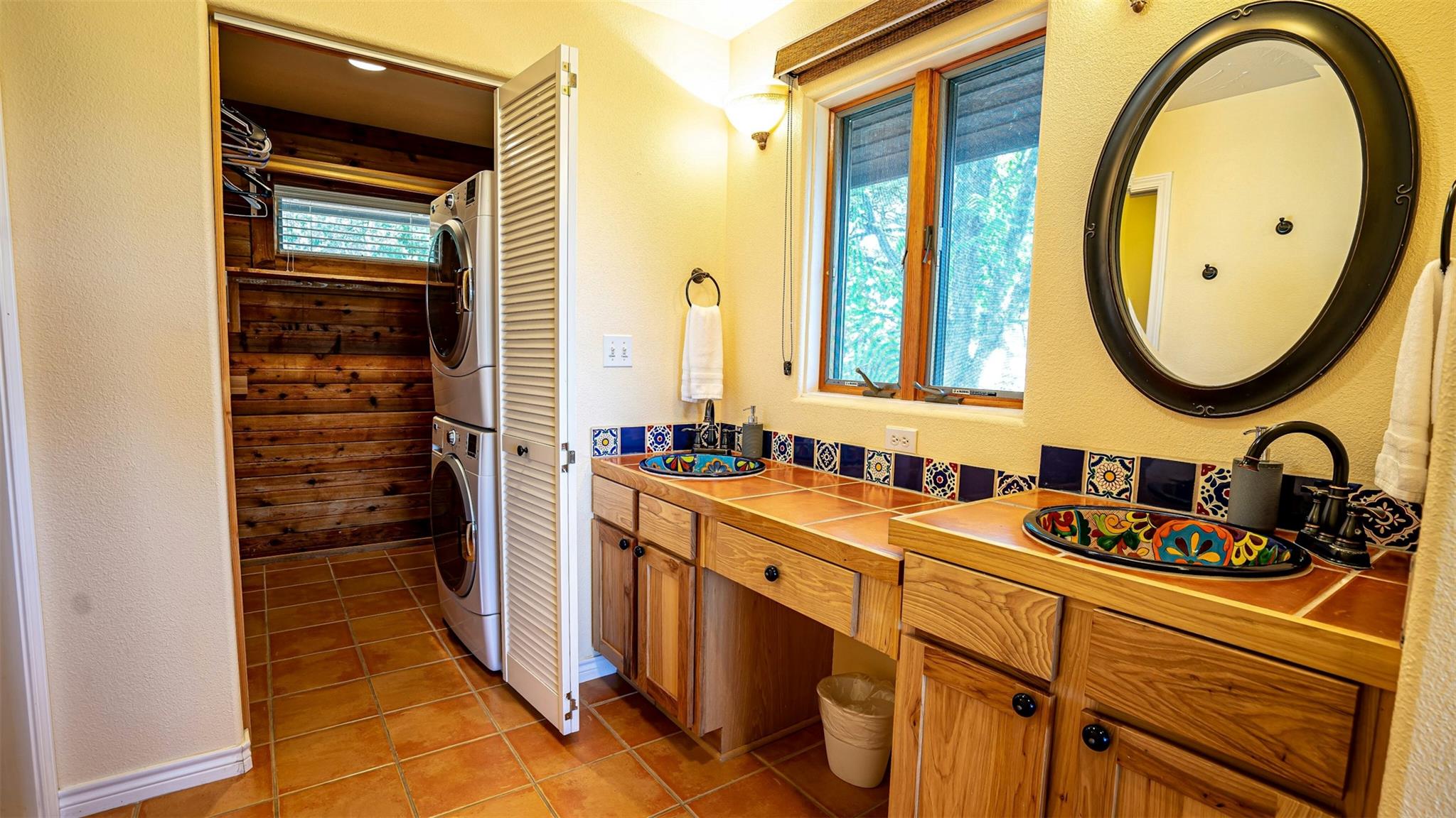 Image 15 of 27 For 1121 Bradstreet St