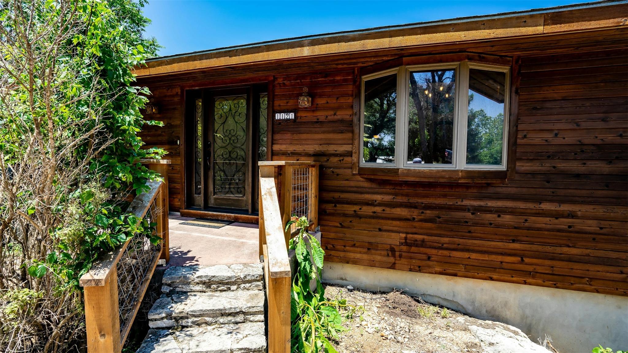 Image 27 of 27 For 1121 Bradstreet St