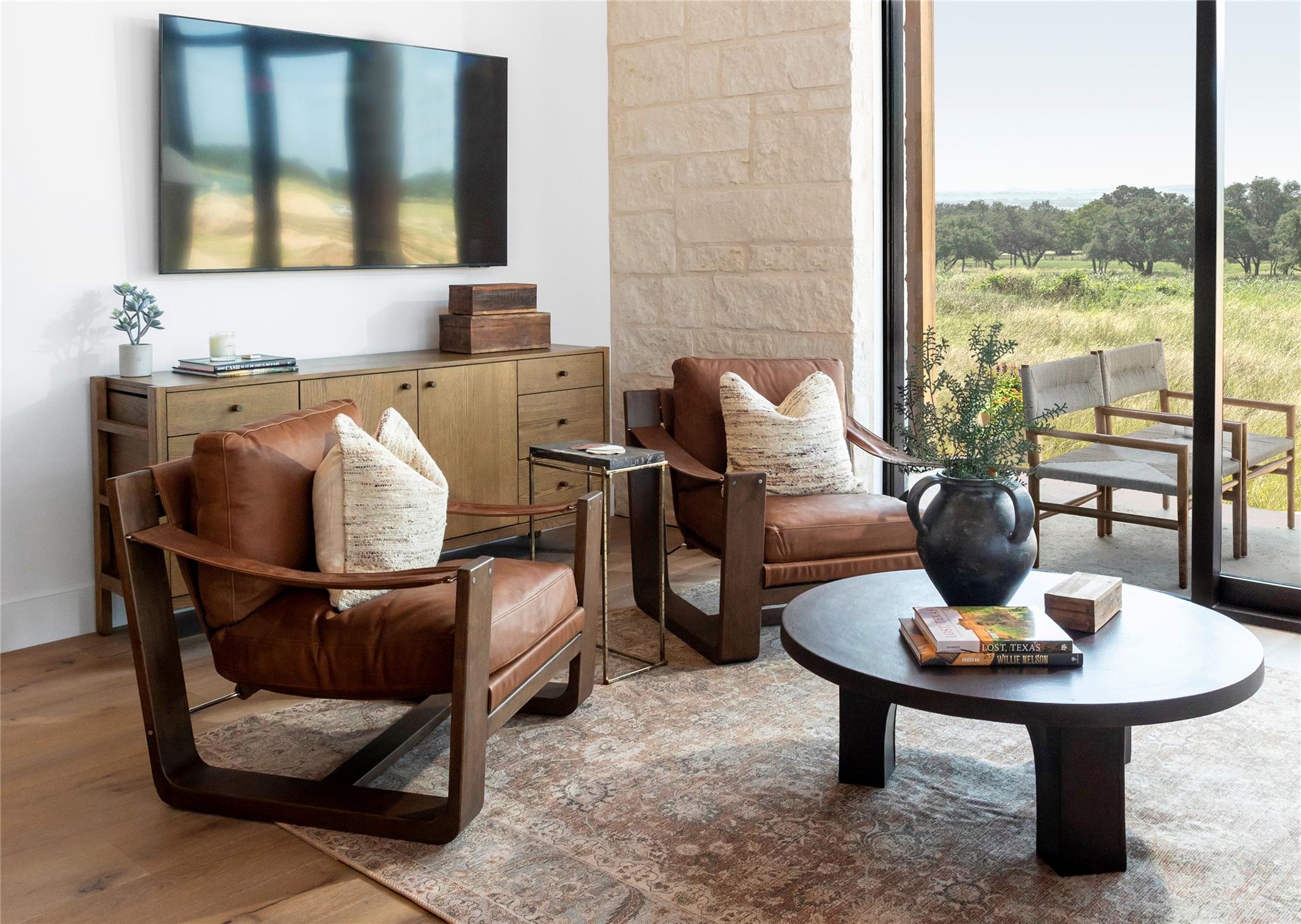 Image 25 of 40 For 9361 Us Highway 290 6