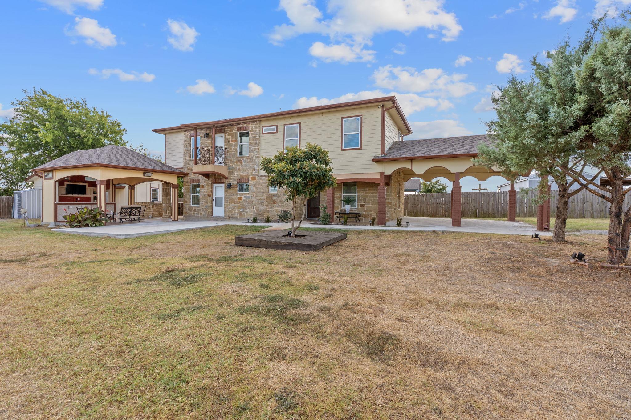 Details for 169 Ridgetop Rd, Buda, TX 78610
