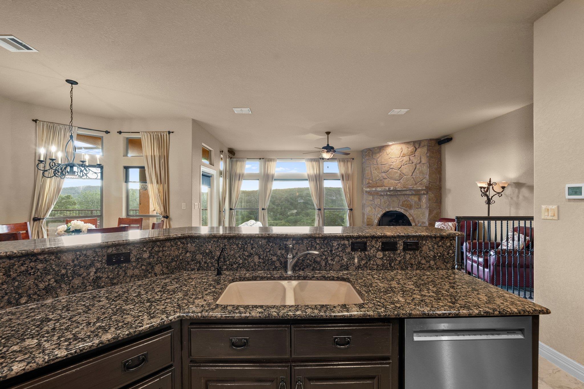 Image 25 of 40 For 5310 River Oaks Dr