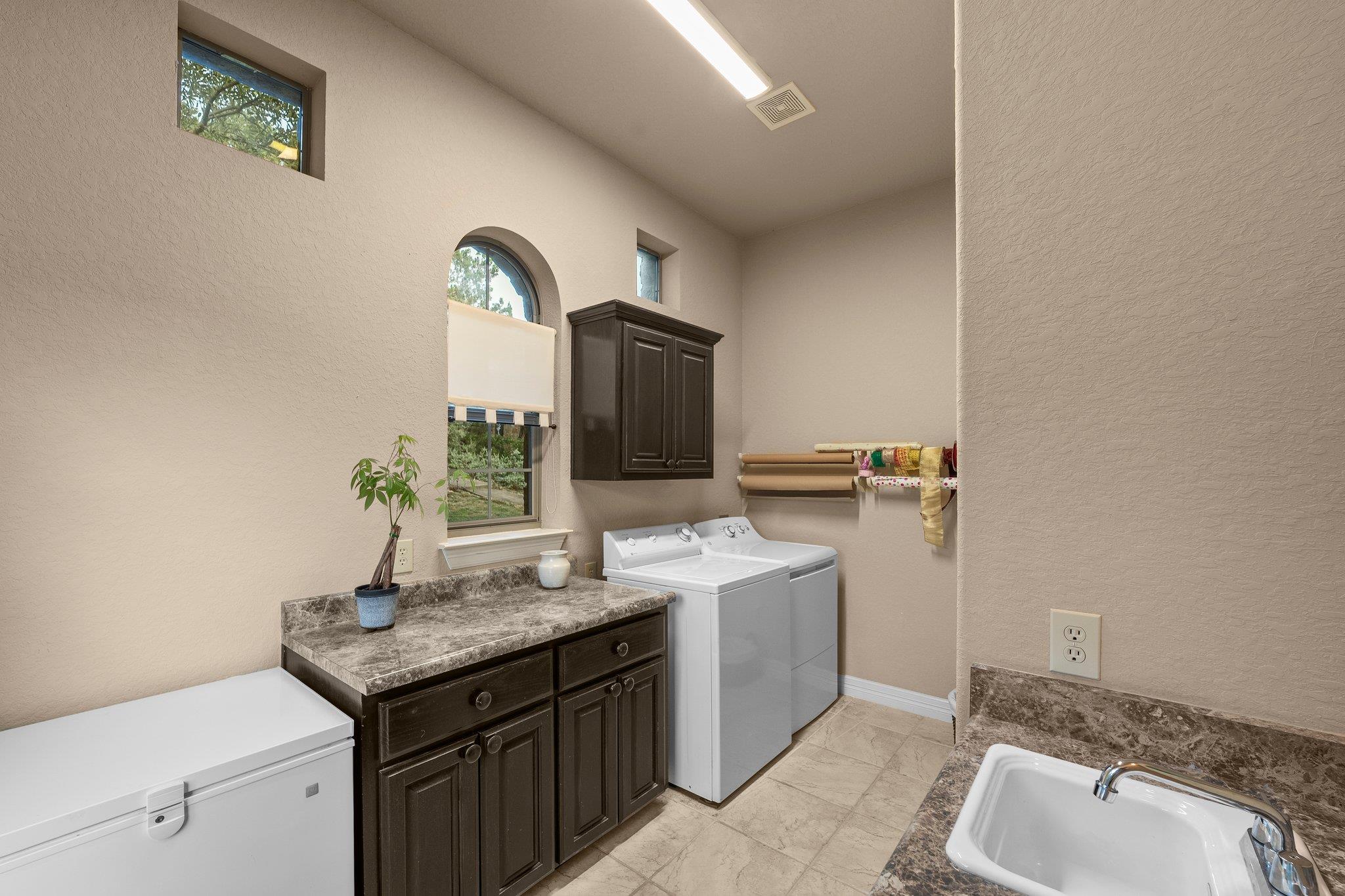 Image 28 of 40 For 5310 River Oaks Dr