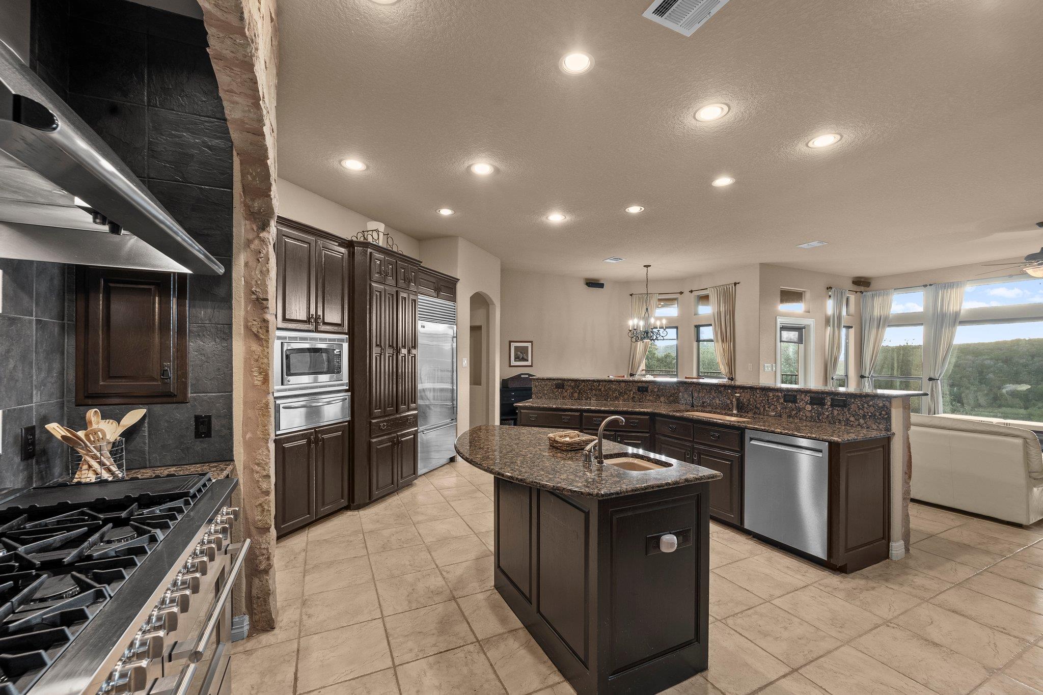 Image 29 of 40 For 5310 River Oaks Dr