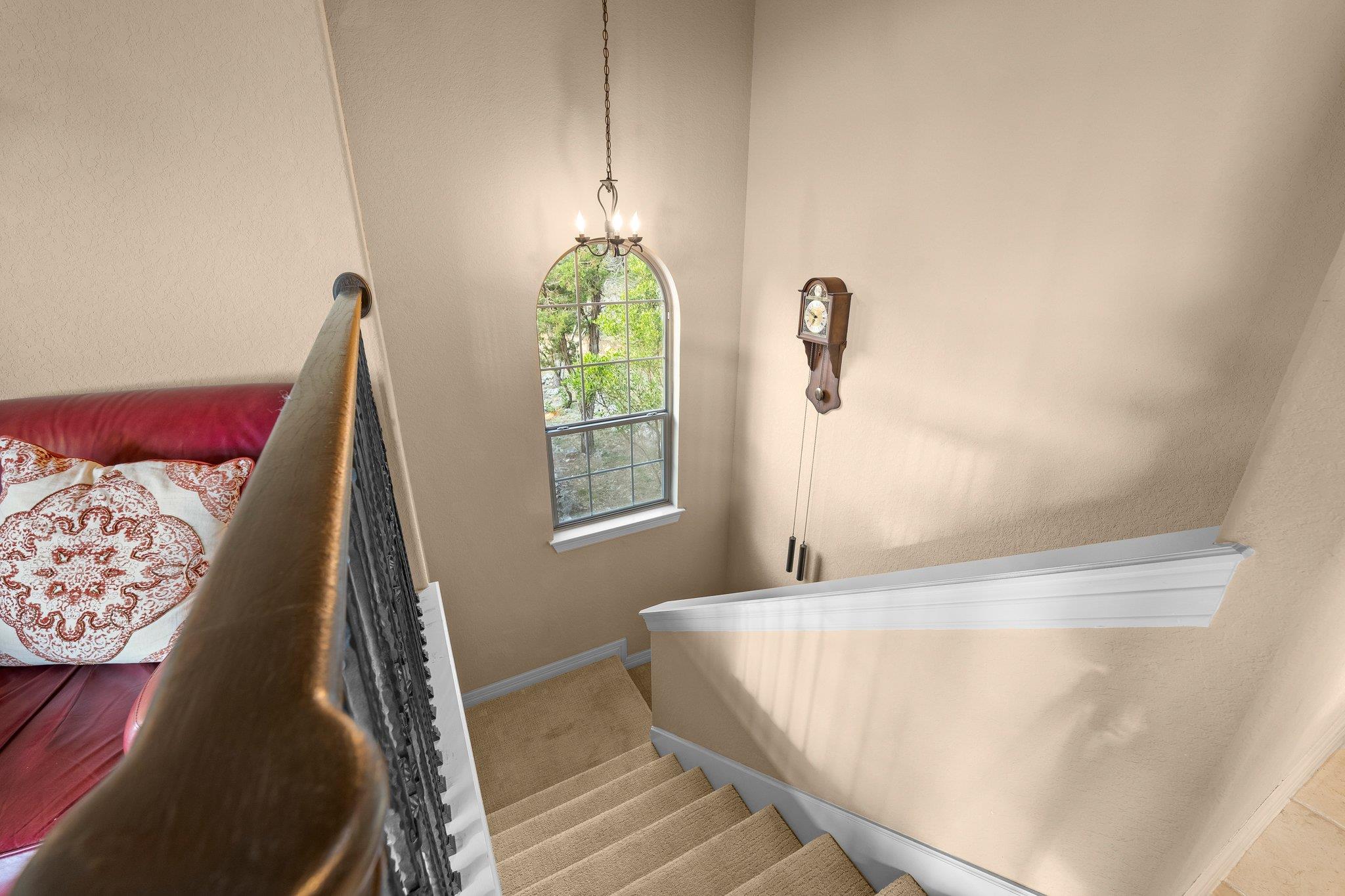 Image 33 of 40 For 5310 River Oaks Dr