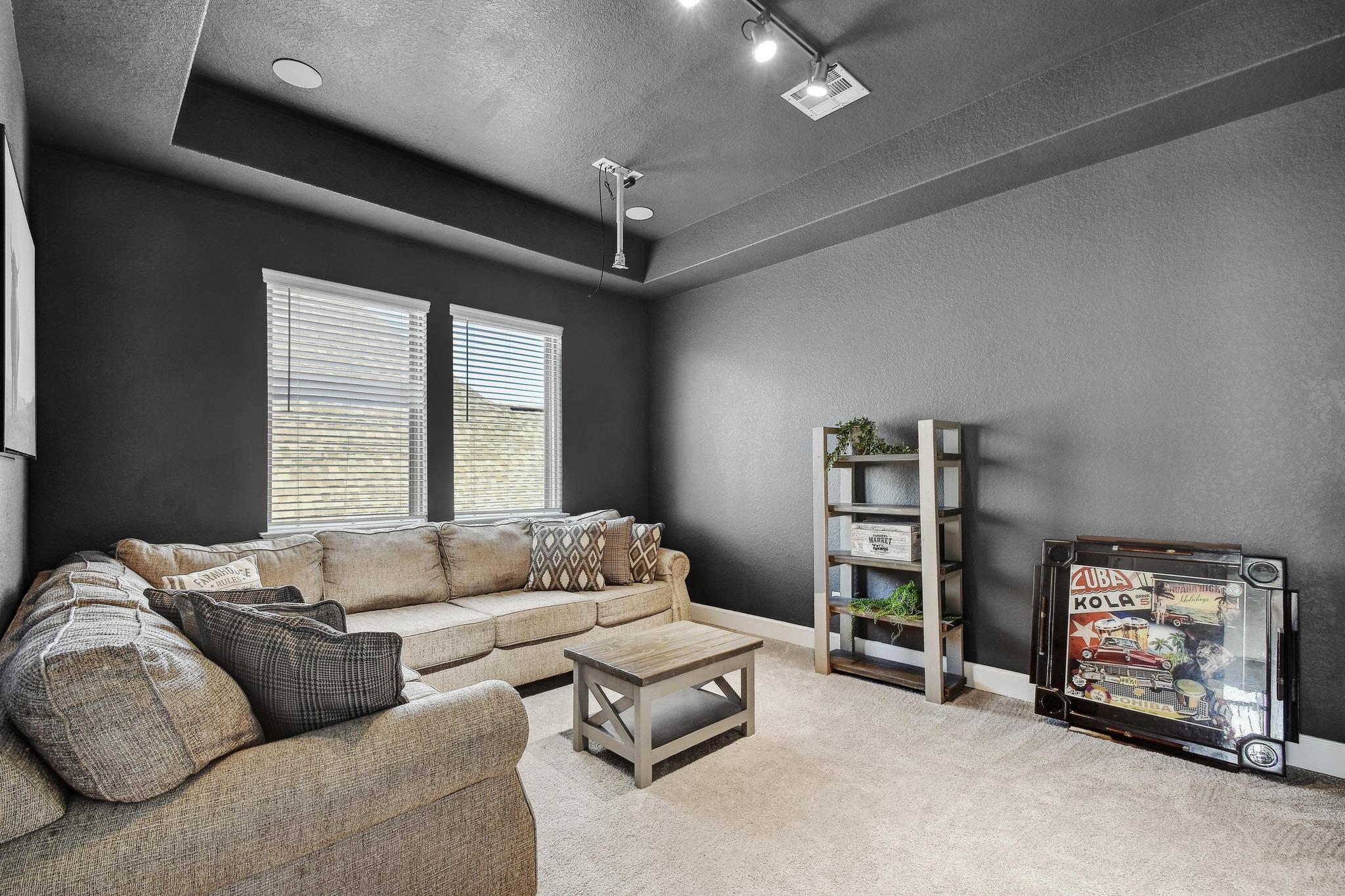 Image 26 of 39 For 3213 Little Willow