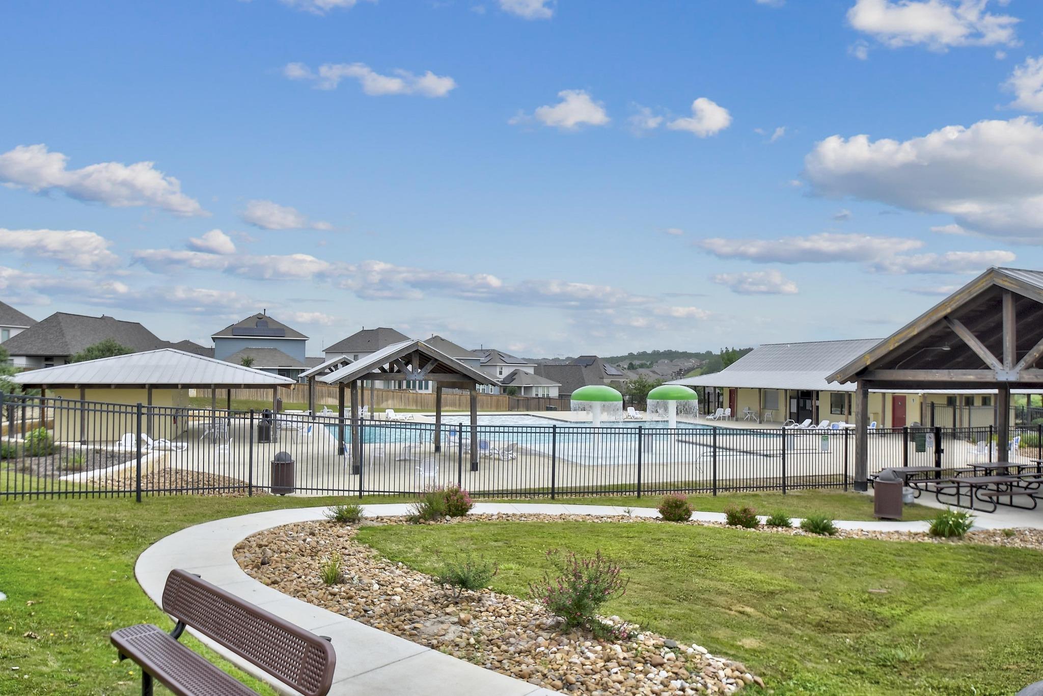 Image 38 of 39 For 3213 Little Willow