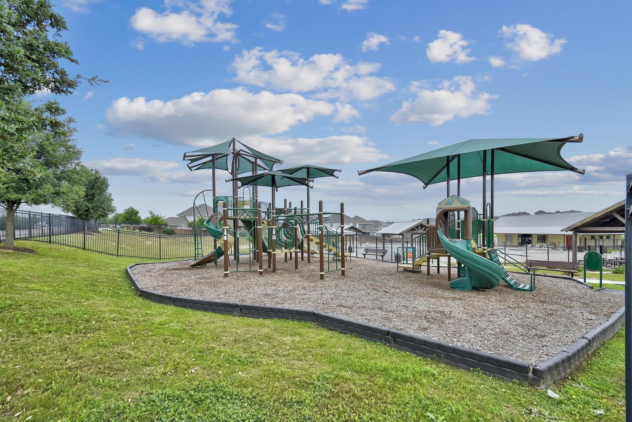 Image 39 of 39 For 3213 Little Willow