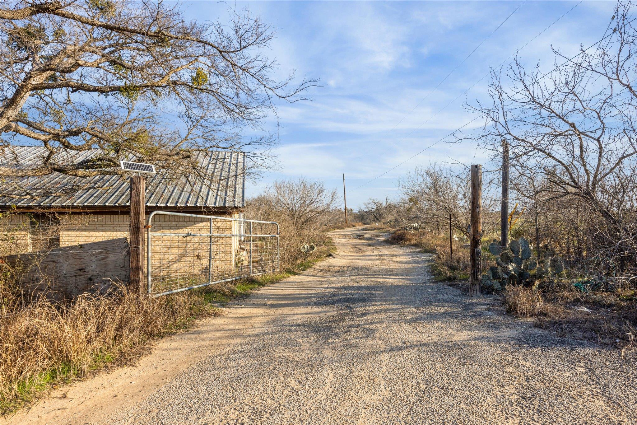 Details for 4975 Highway 71 Highway E, Del Valle, TX 78617