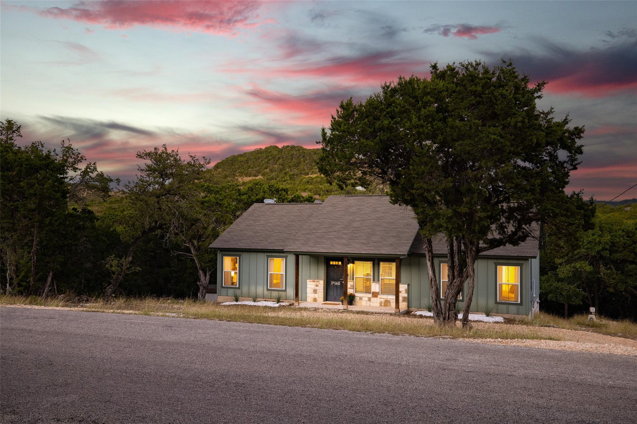 Details for 5445 Chimney Rock, Canyon Lake, TX 78133