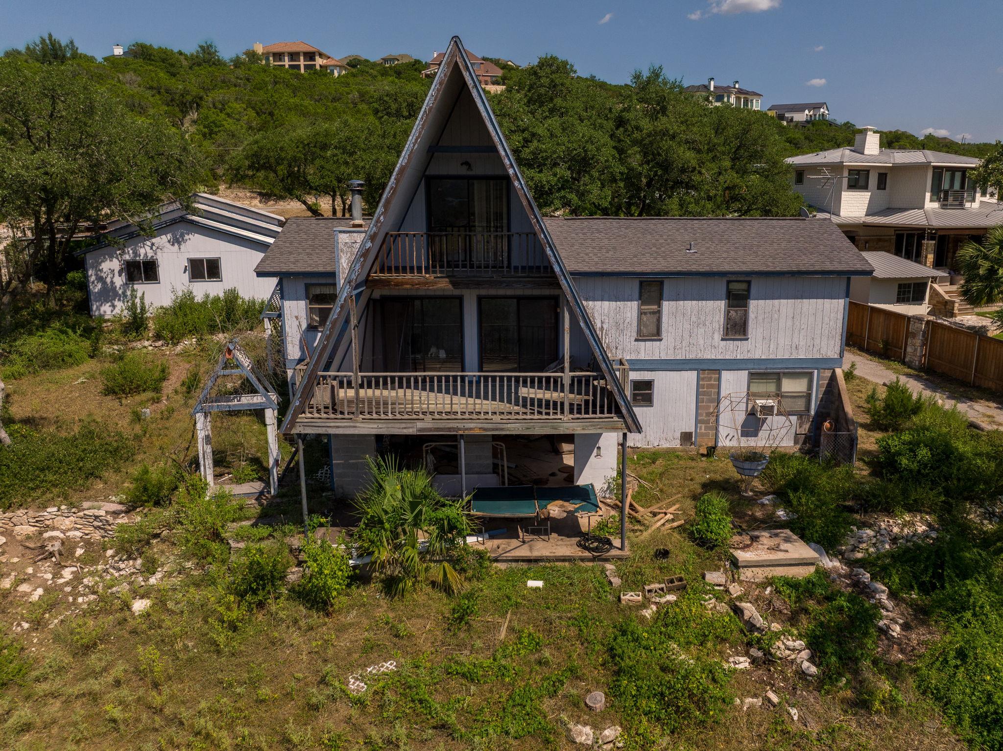 Image 24 of 25 For 19625 Lakehurst Loop