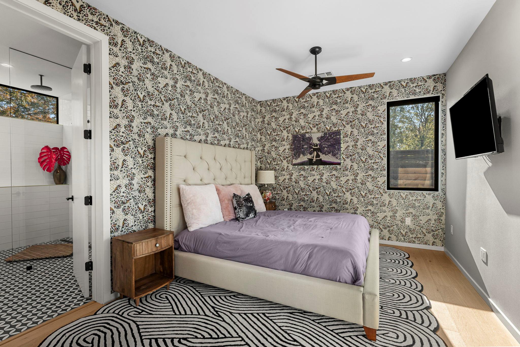 Image 15 of 37 For 7525 Delafield Ln B