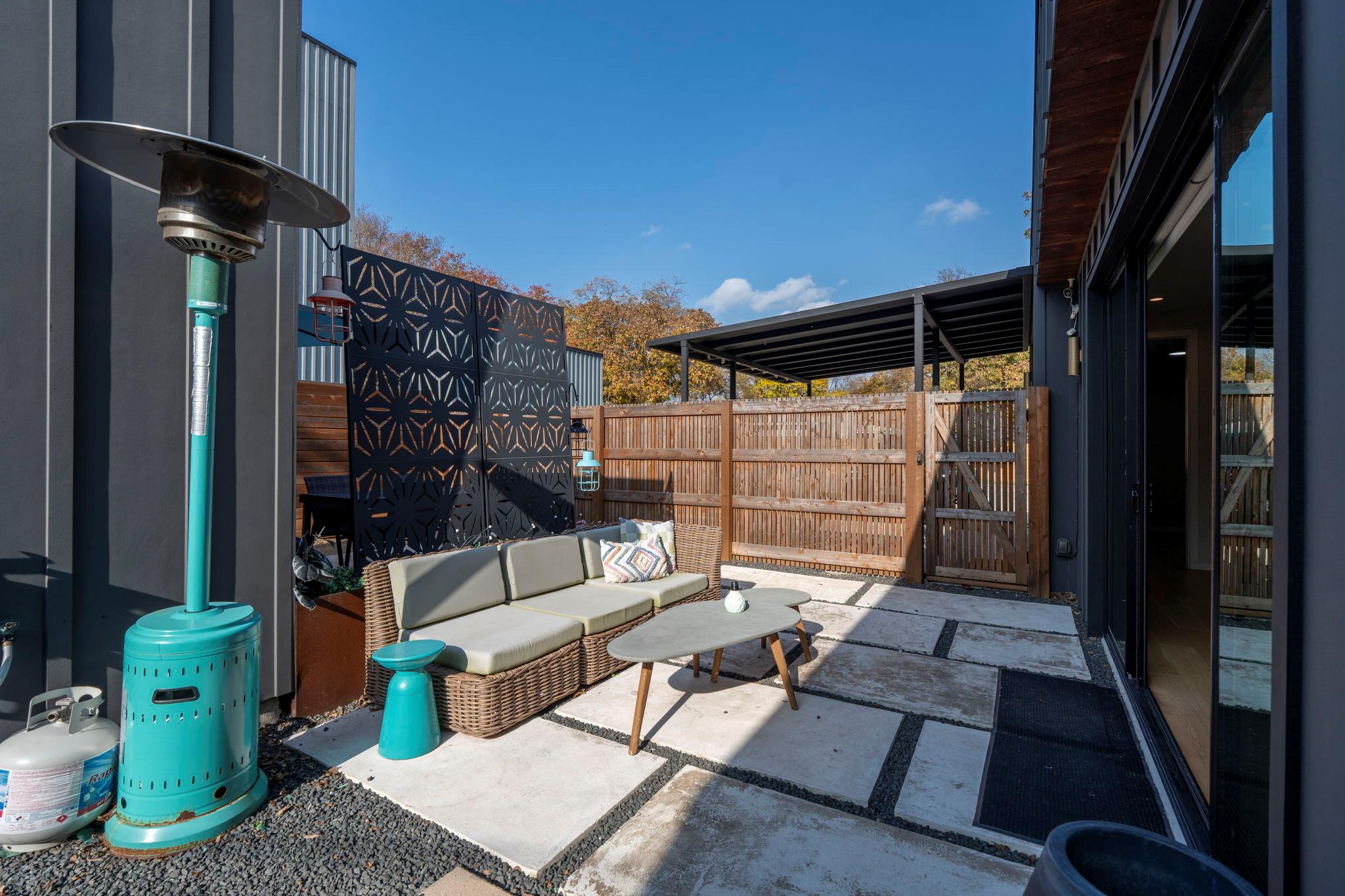 Image 29 of 37 For 7525 Delafield Ln B