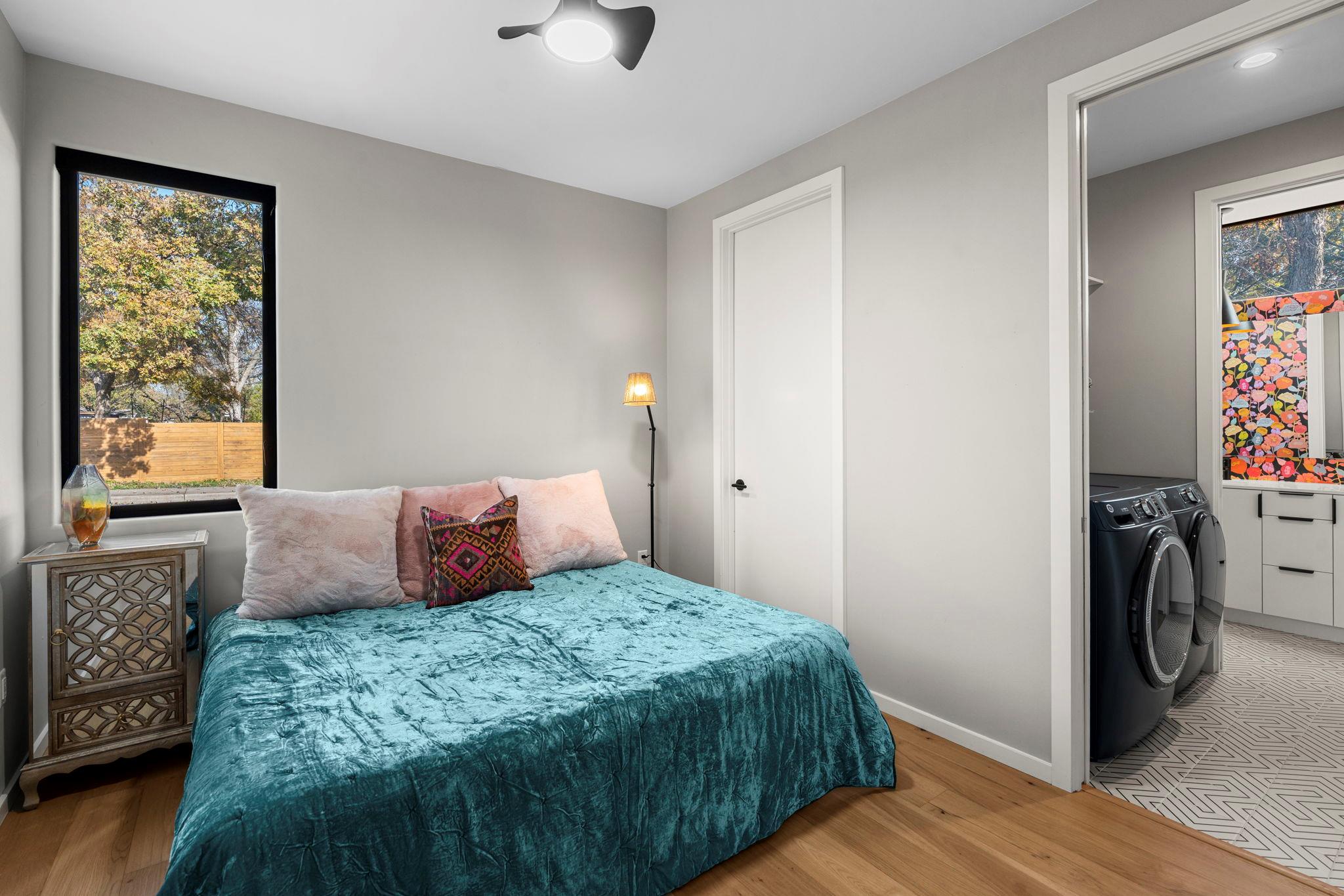 Image 6 of 37 For 7525 Delafield Ln B