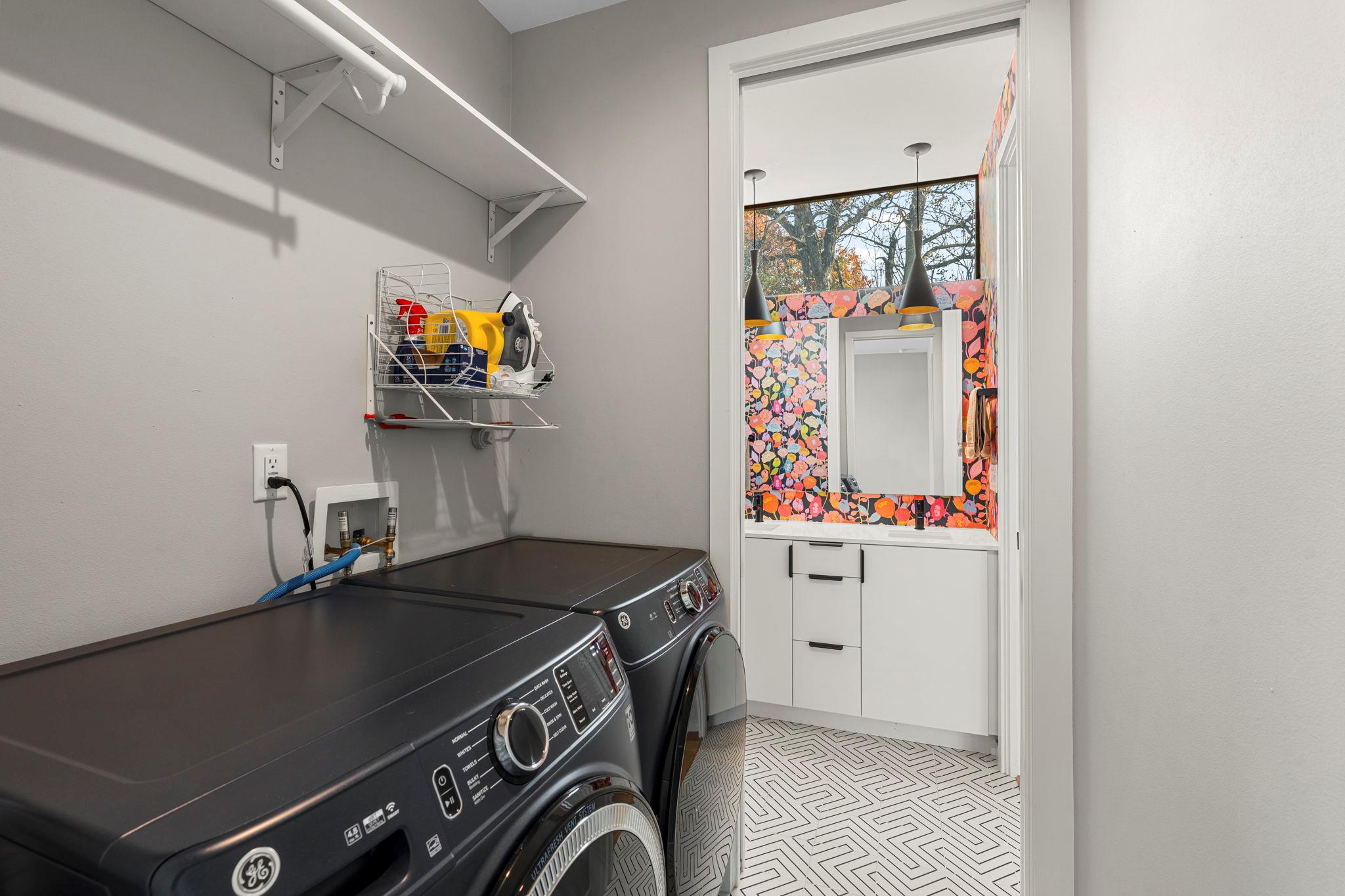 Image 7 of 37 For 7525 Delafield Ln B