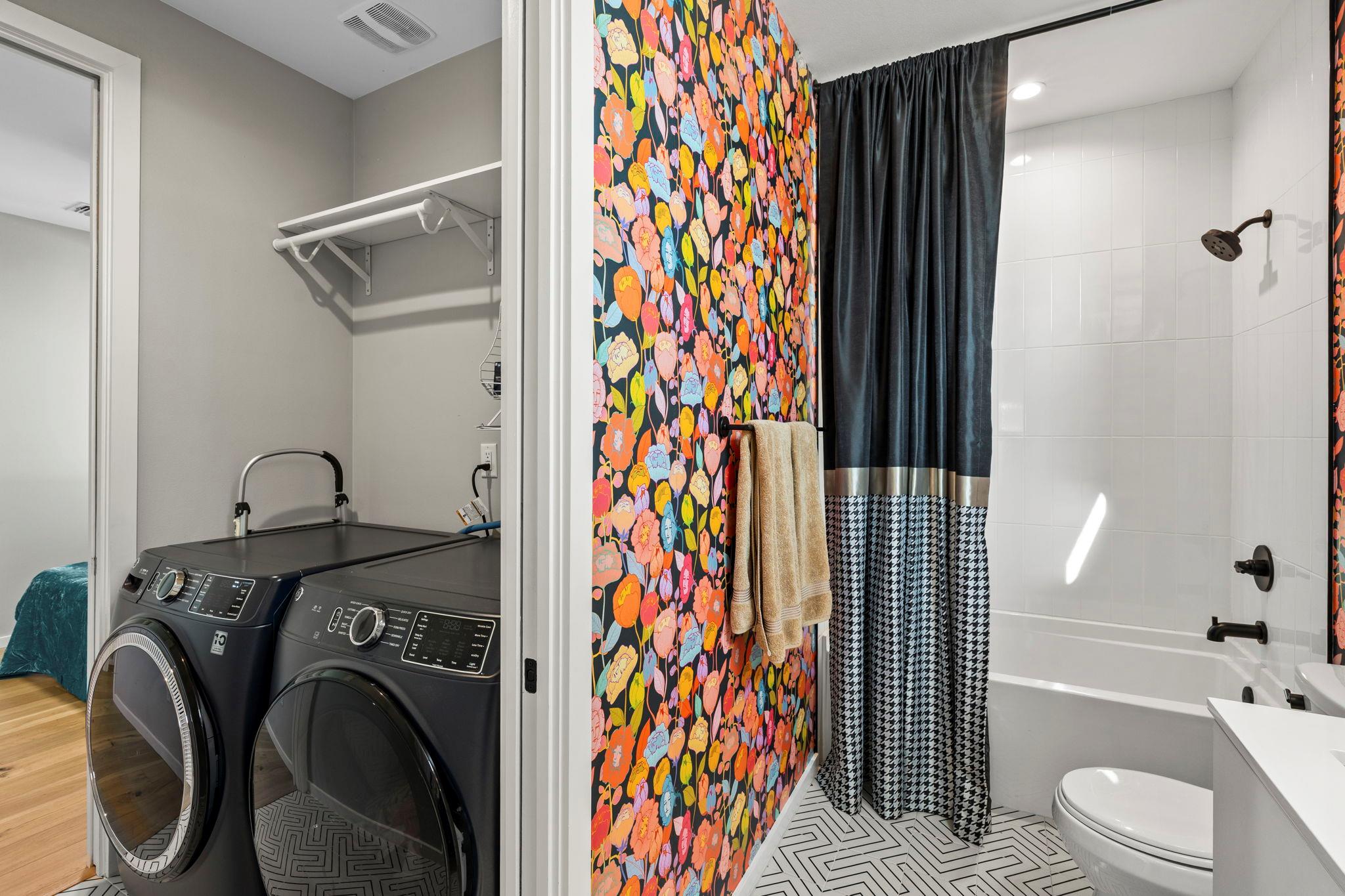 Image 9 of 37 For 7525 Delafield Ln B