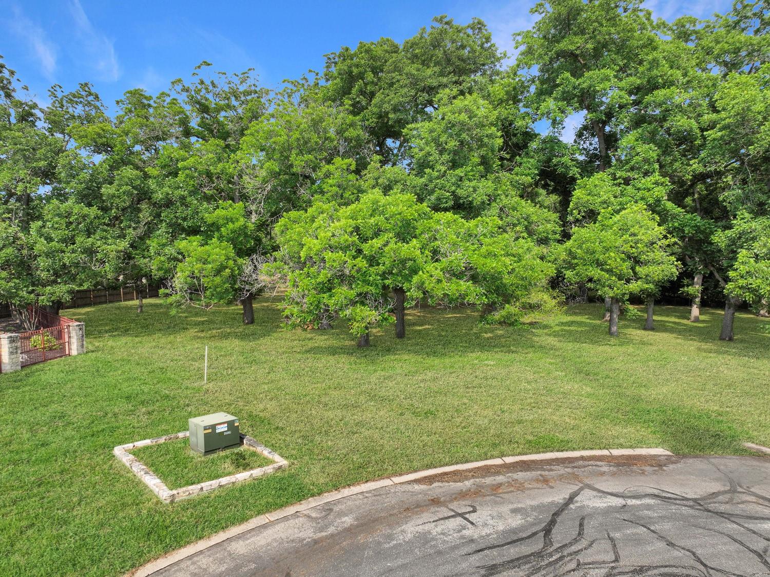 Details for 127 Milagros, Seguin, TX 78155