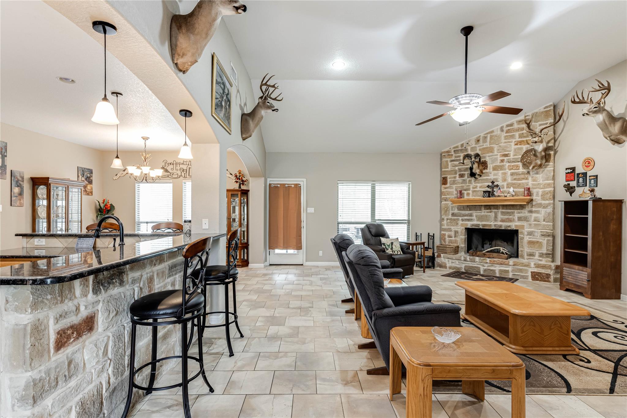 Image 13 of 40 For 205 Sendera Xing