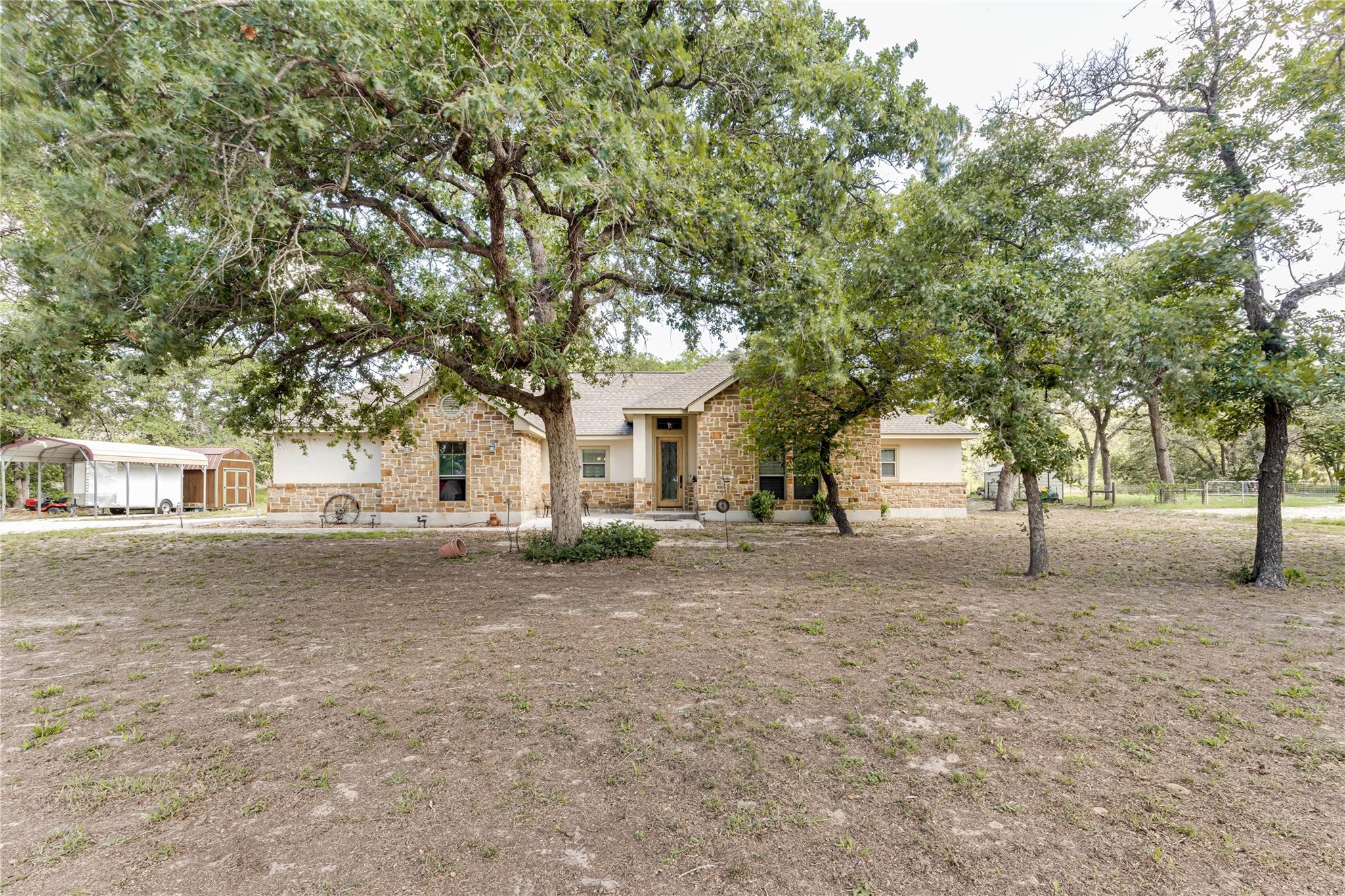 Image 30 of 40 For 205 Sendera Xing