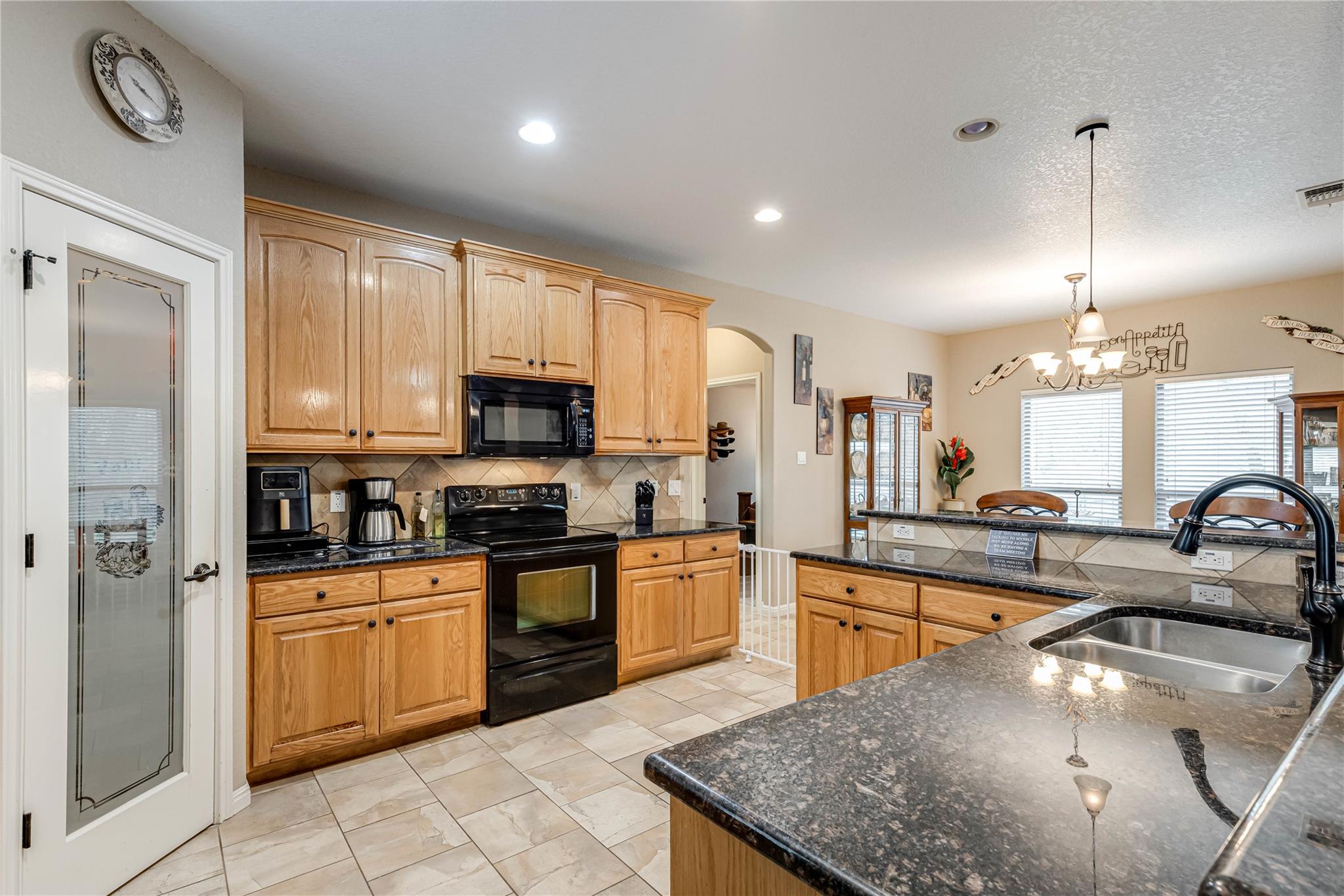 Image 6 of 40 For 205 Sendera Xing