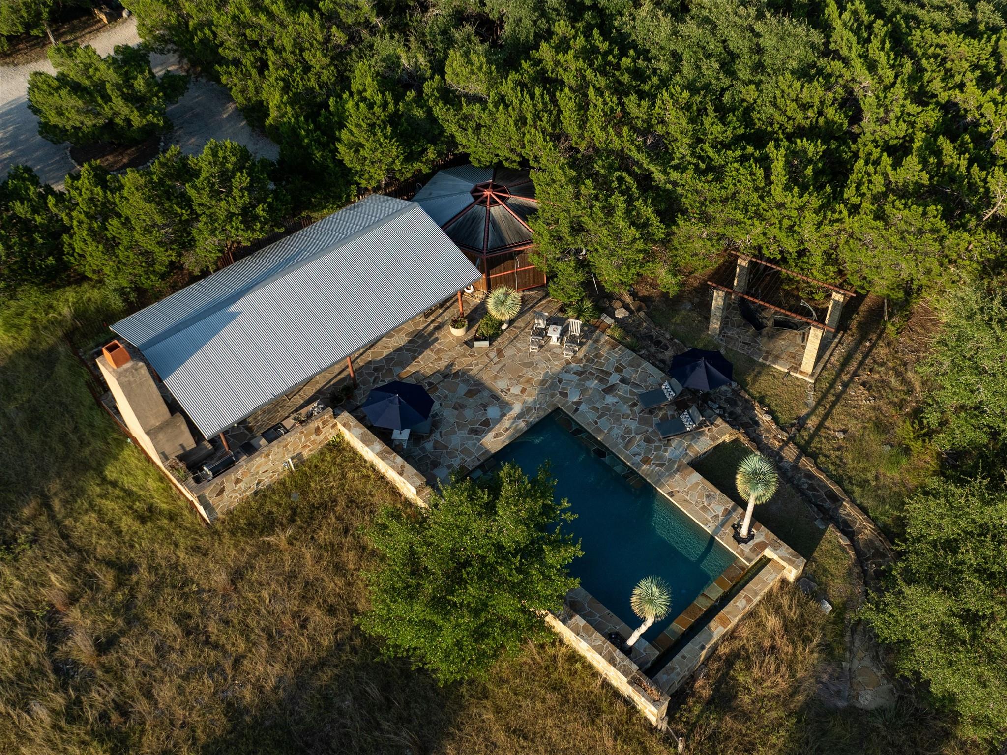 Image 15 of 40 For 5818 Ranch Road 165