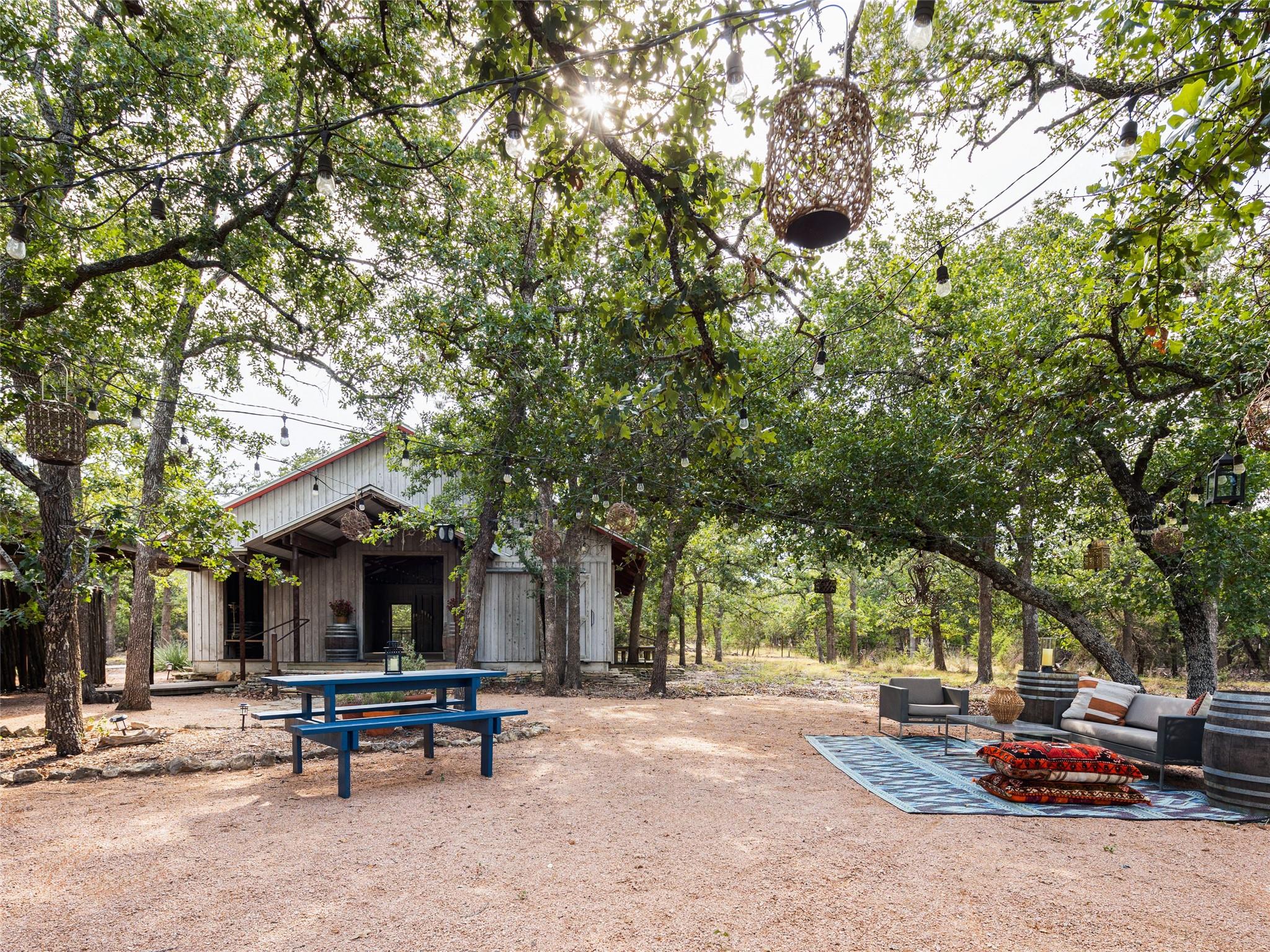 Image 23 of 40 For 5818 Ranch Road 165