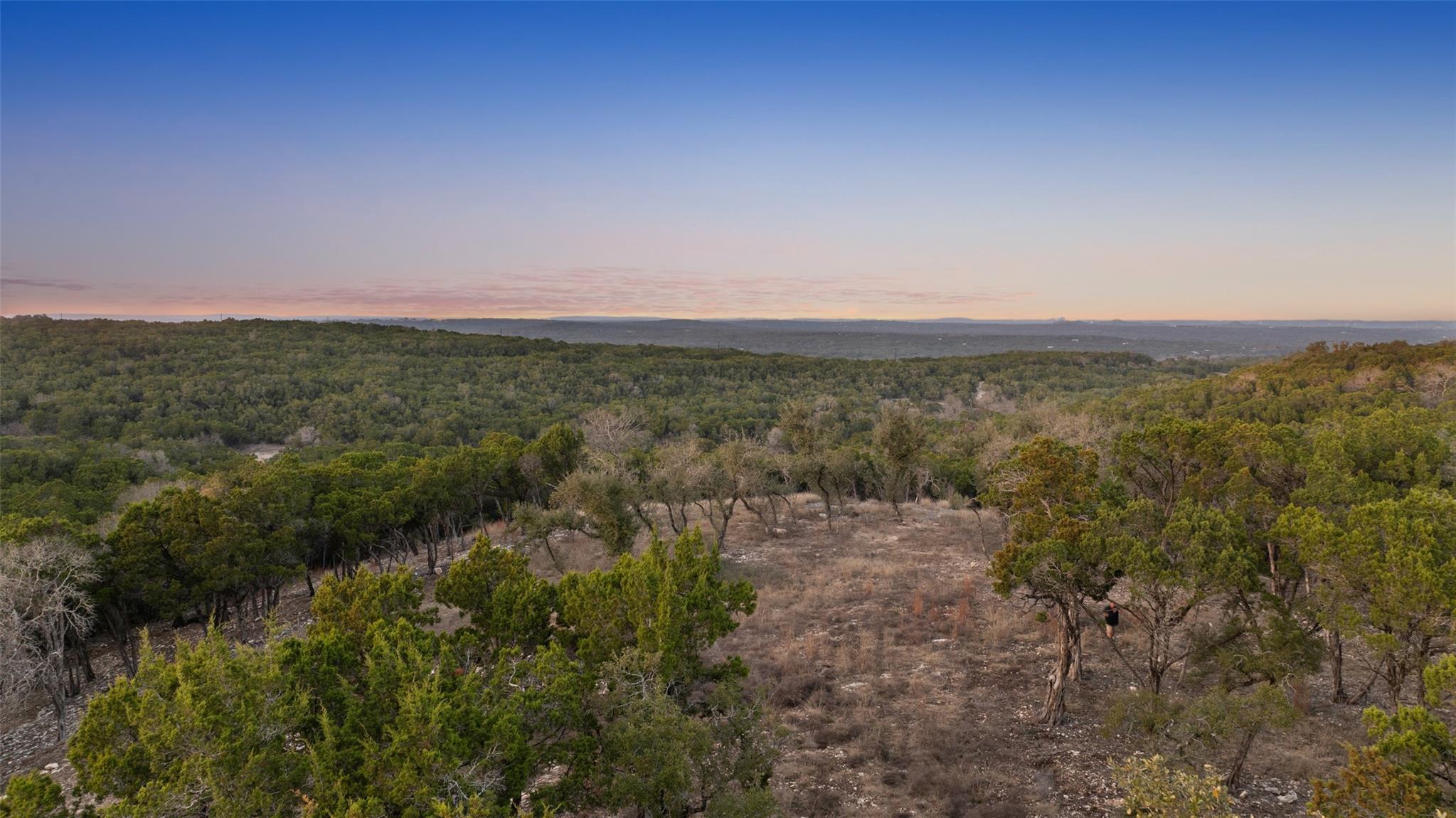 Image 5 of 22 For 5946 Grotto Creek Ct