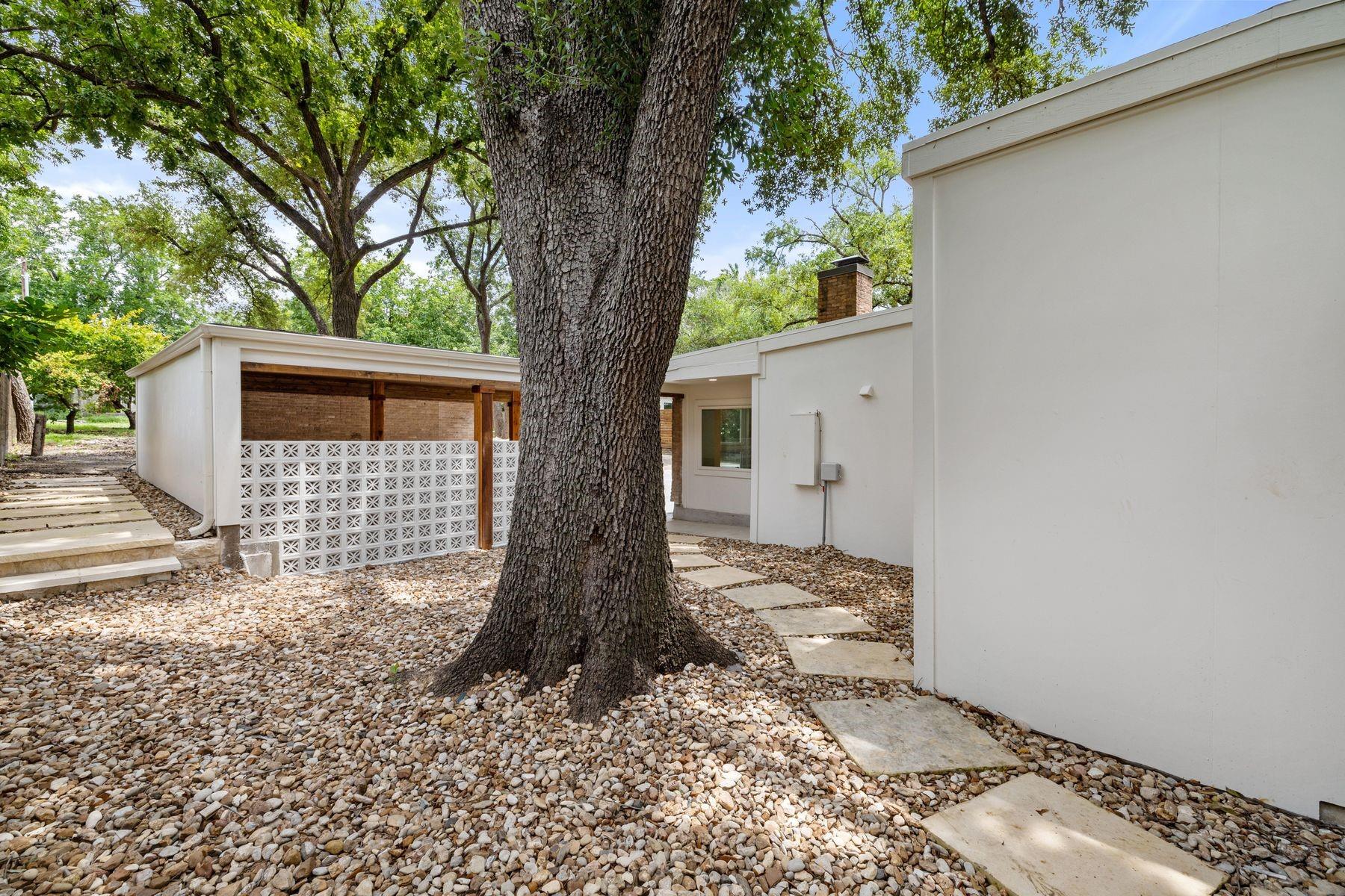 Image 35 of 40 For 1503 15th St