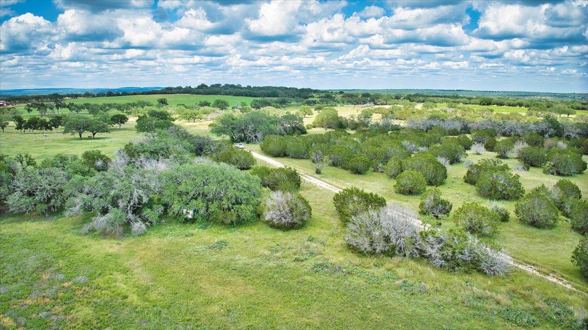 Image 16 of 19 For 555 Summer Hill Ln