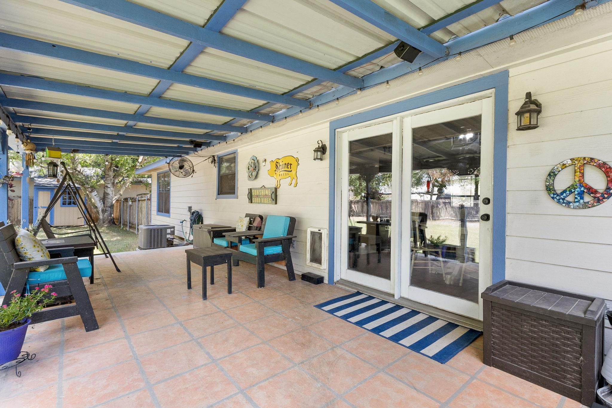 Image 16 of 21 For 195 Lakeside Dr