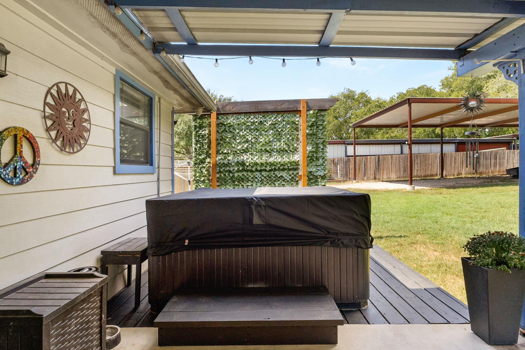 Image 17 of 21 For 195 Lakeside Dr