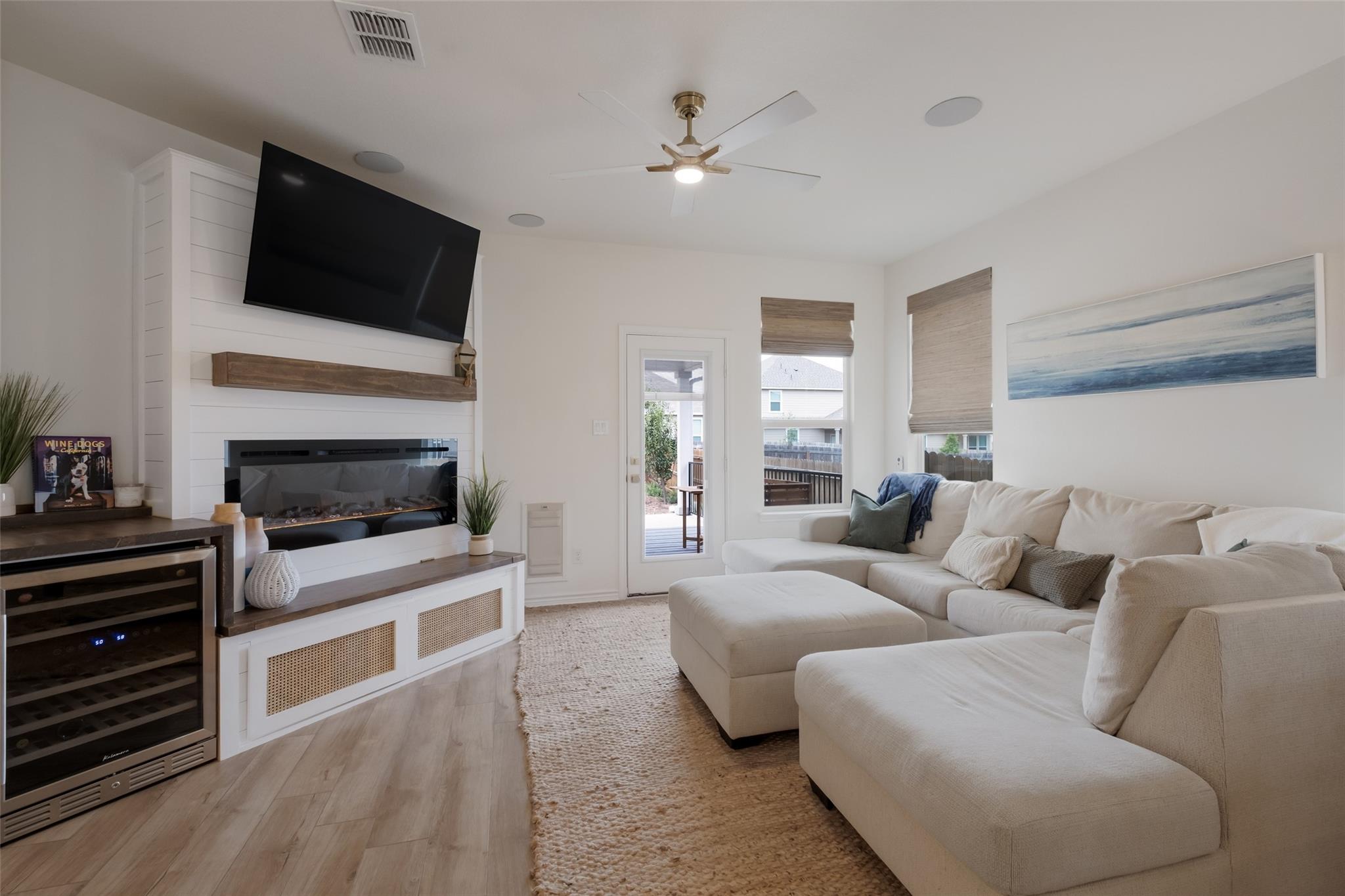 Details for 215 Granite Shores Dr, Boerne, TX 78006