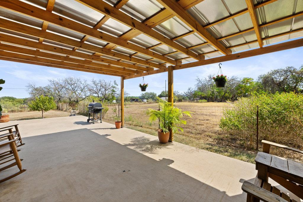 Image 18 of 18 For 102 Pitchfork Dr