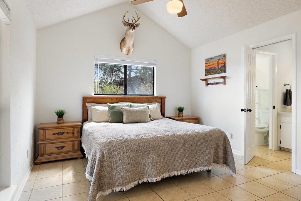 Image 7 of 18 For 102 Pitchfork Dr