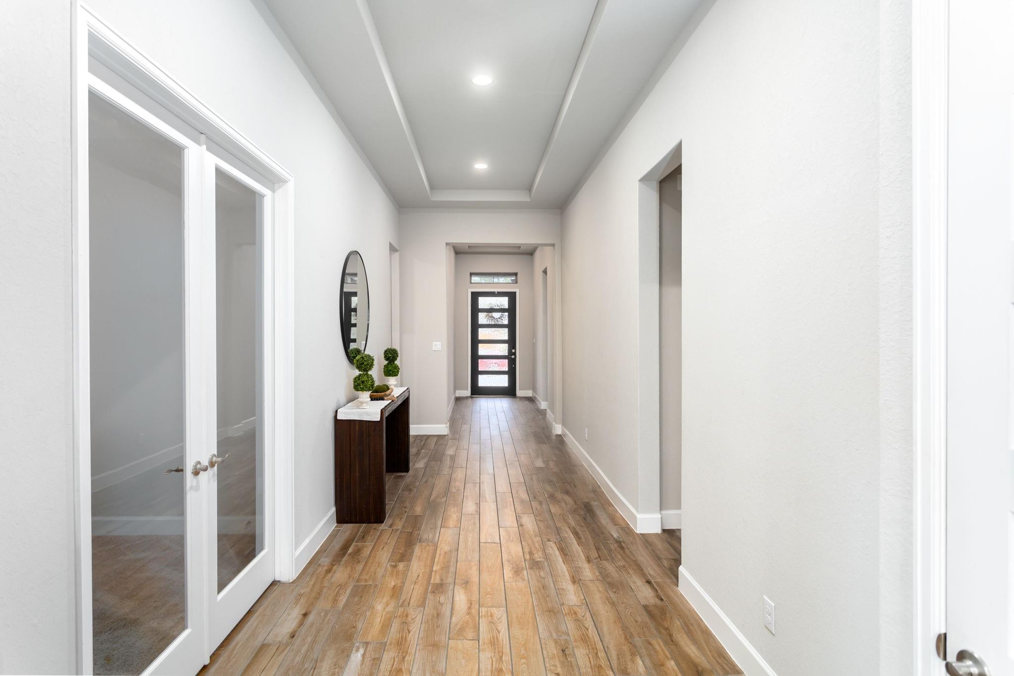 Image 3 of 26 For 2131 Thayer Cove